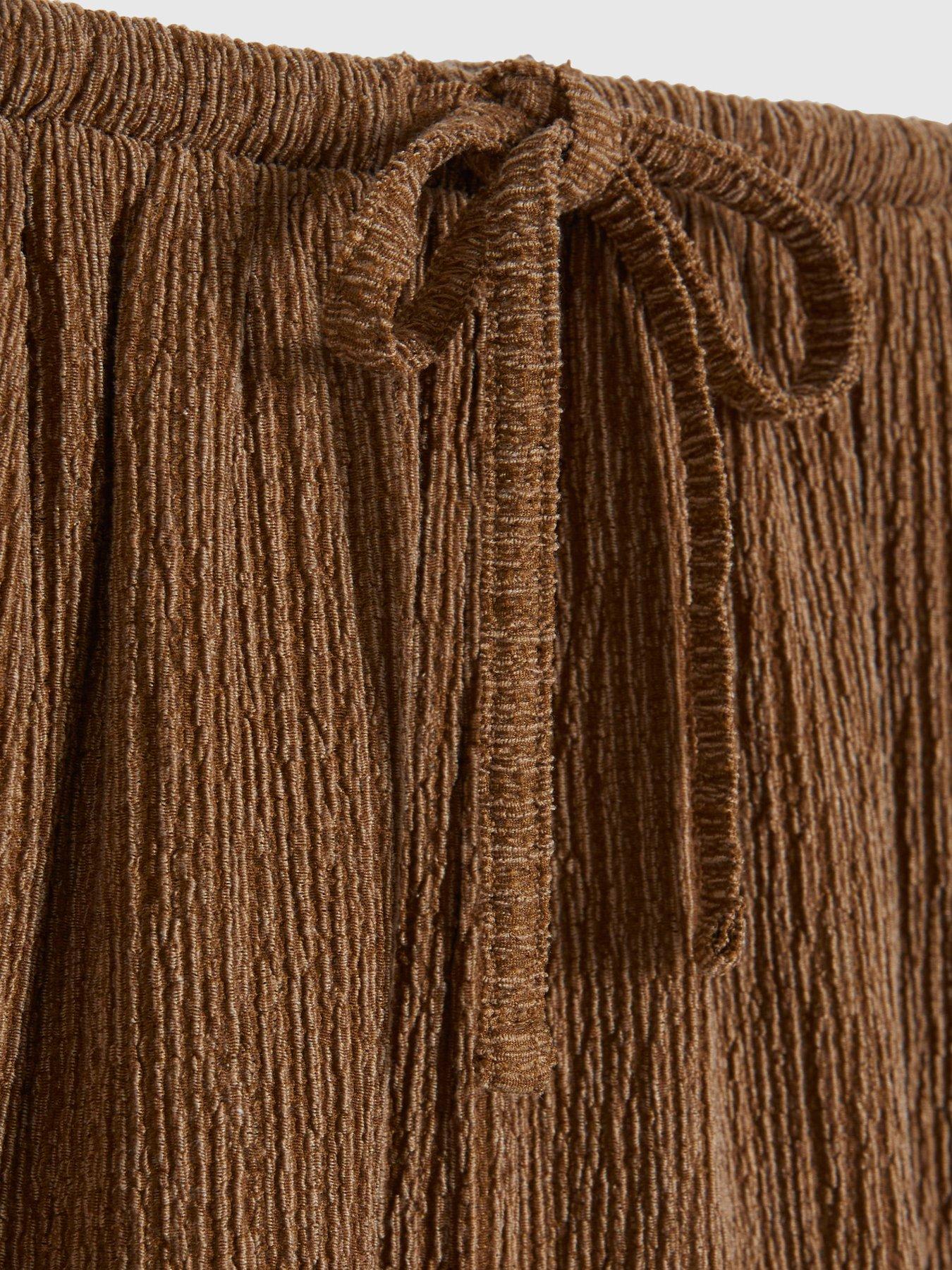  image of river-island-texture-co-ord-short-beige