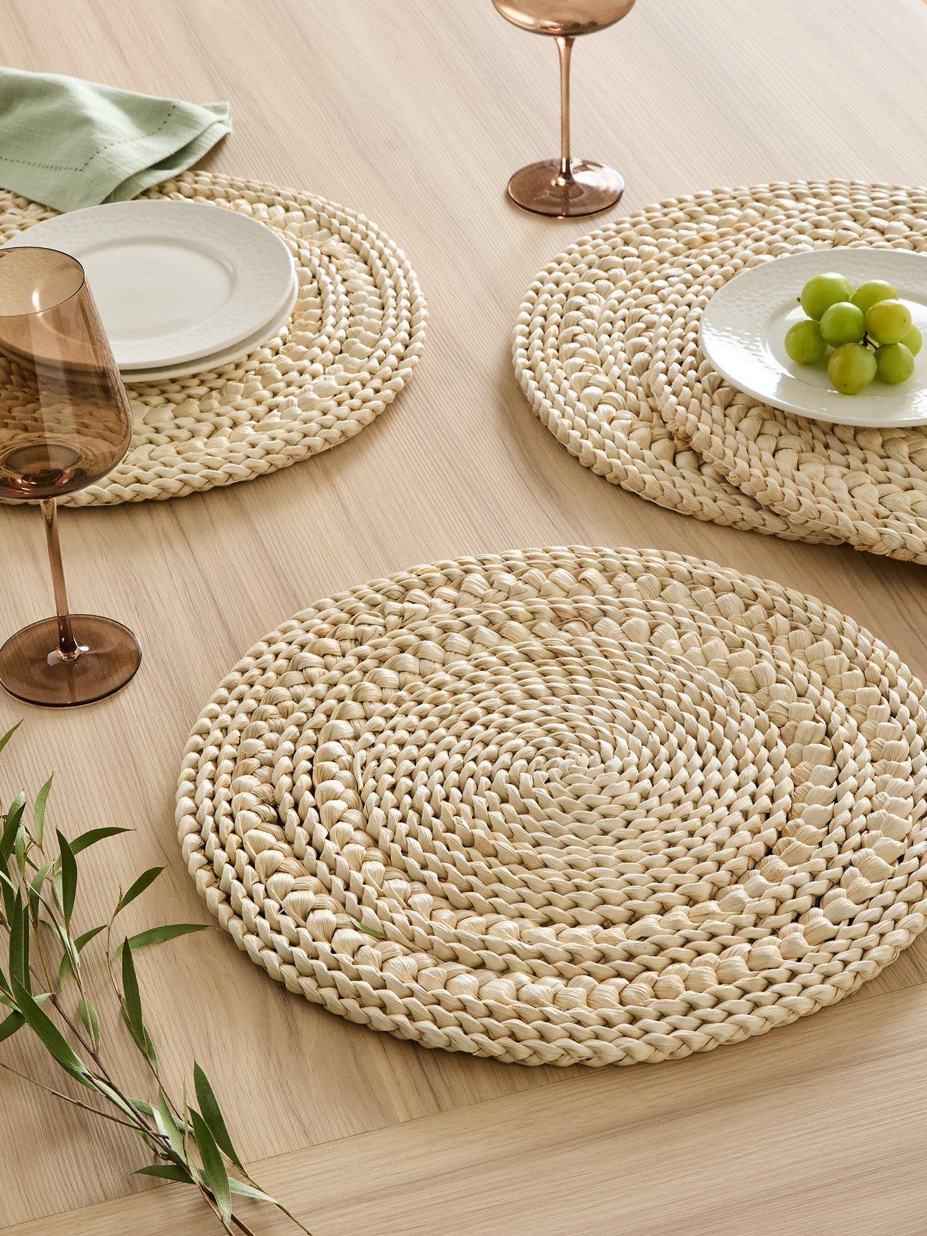 The Very Collection Set Of 4 Corn Hust Hand Woven Round Placemats