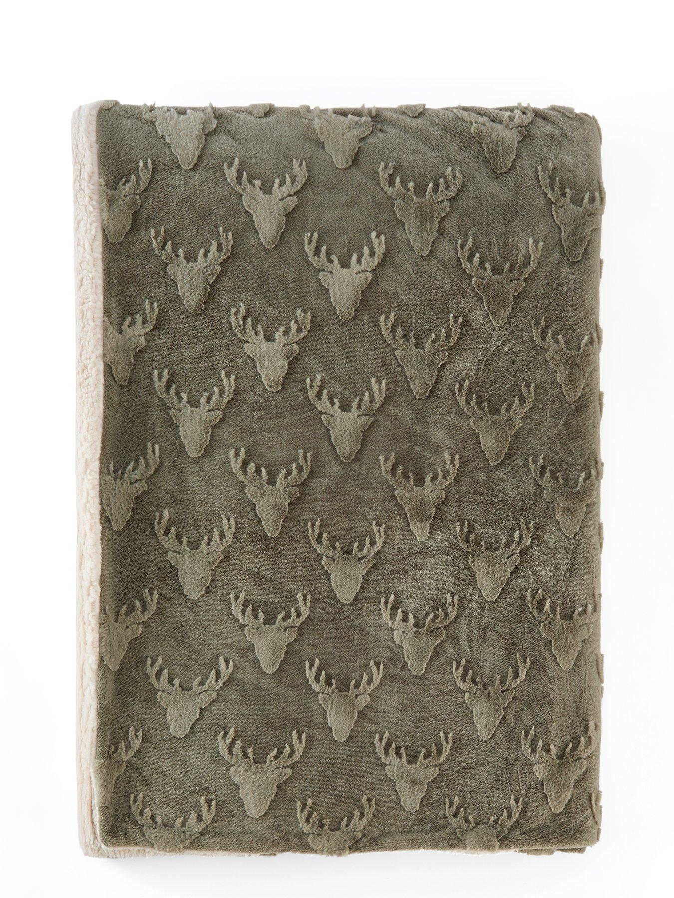 Image 3 of 7 of The Very Collection Stag Faux Fur Throw 150x200cm