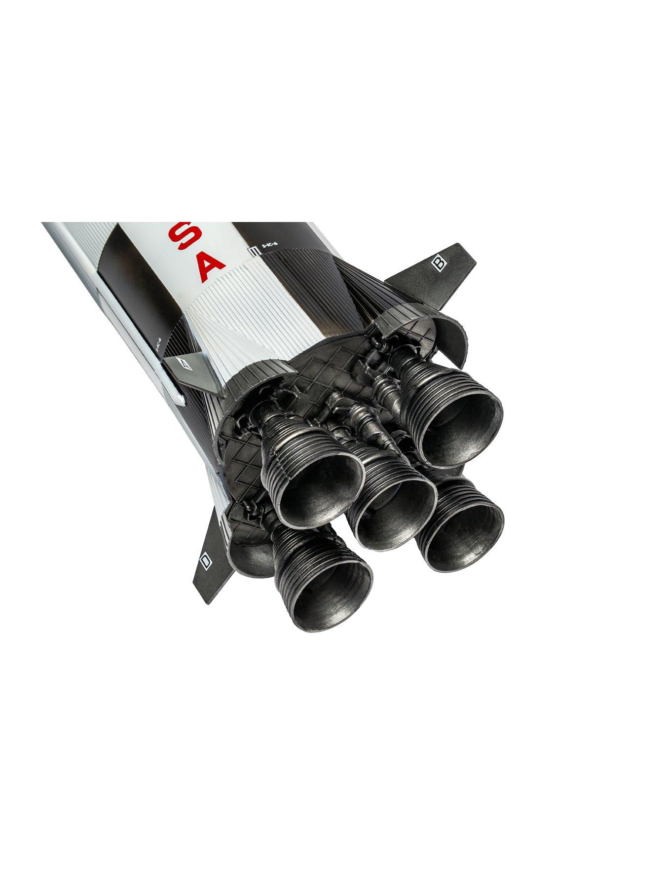  image of airfix-saturn-v-gift-set
