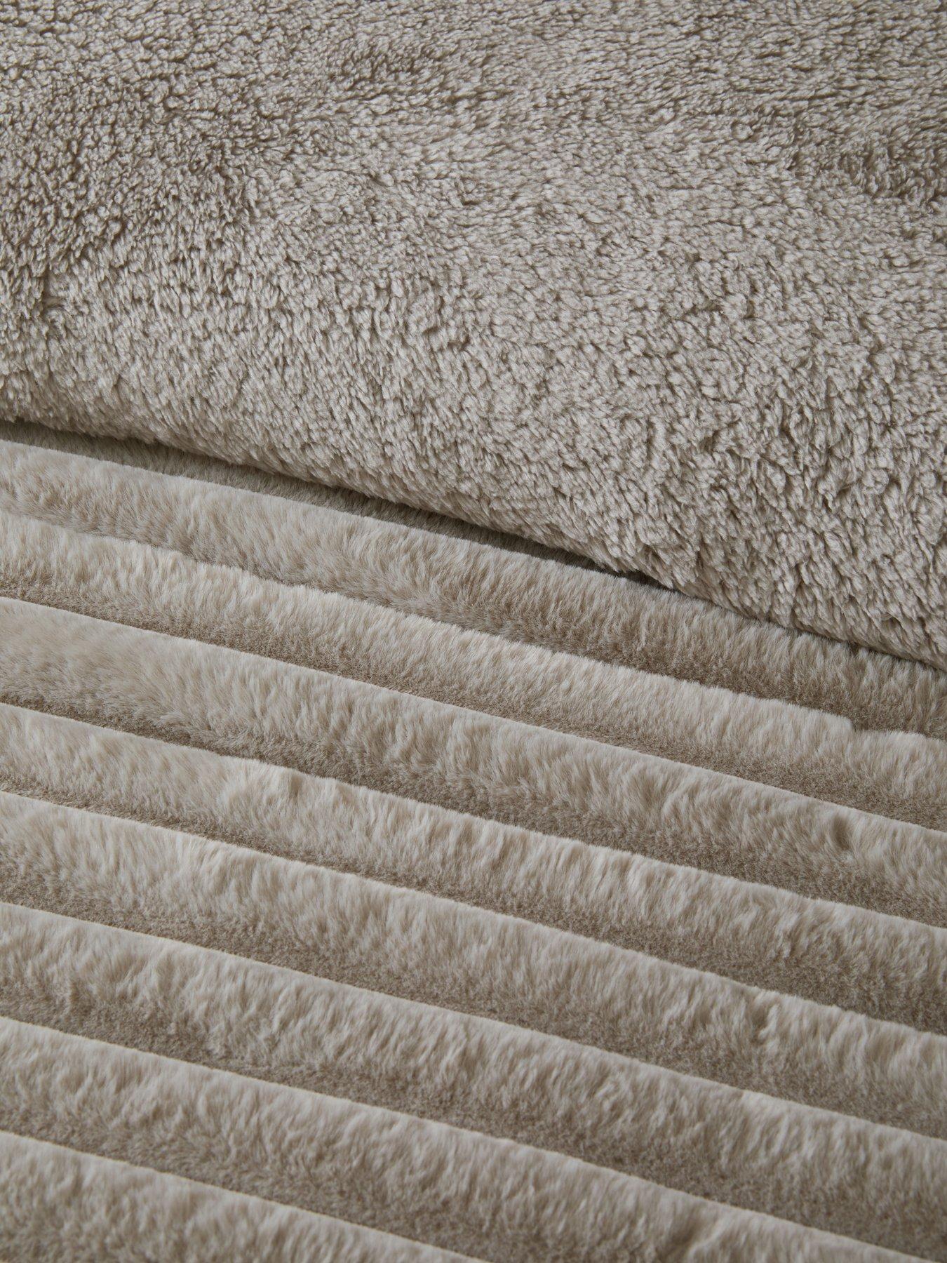 Image 4 of 6 of The Very Collection Ribbed Faux Fur Duvet Set - Grey