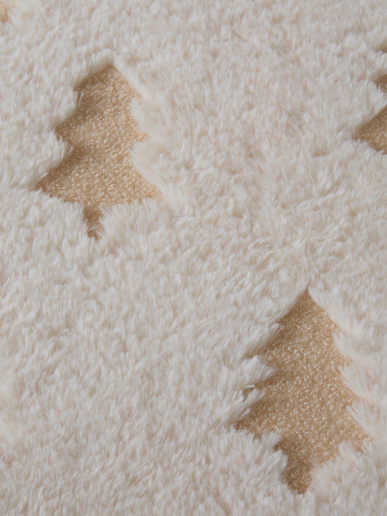Image 5 of 5 of The Very Collection Cosy Christmas Tree Duvet Set - Beige
