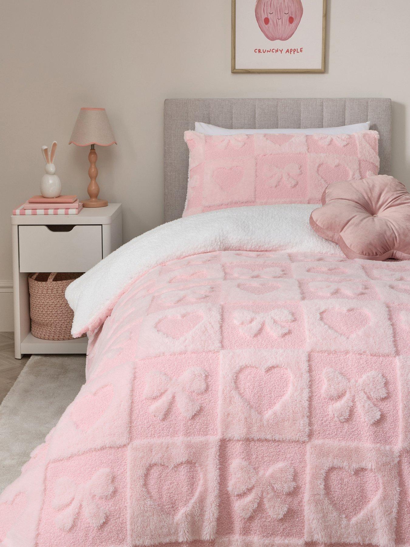 The Very Collection Cosy Bow And Heart Duvet Set