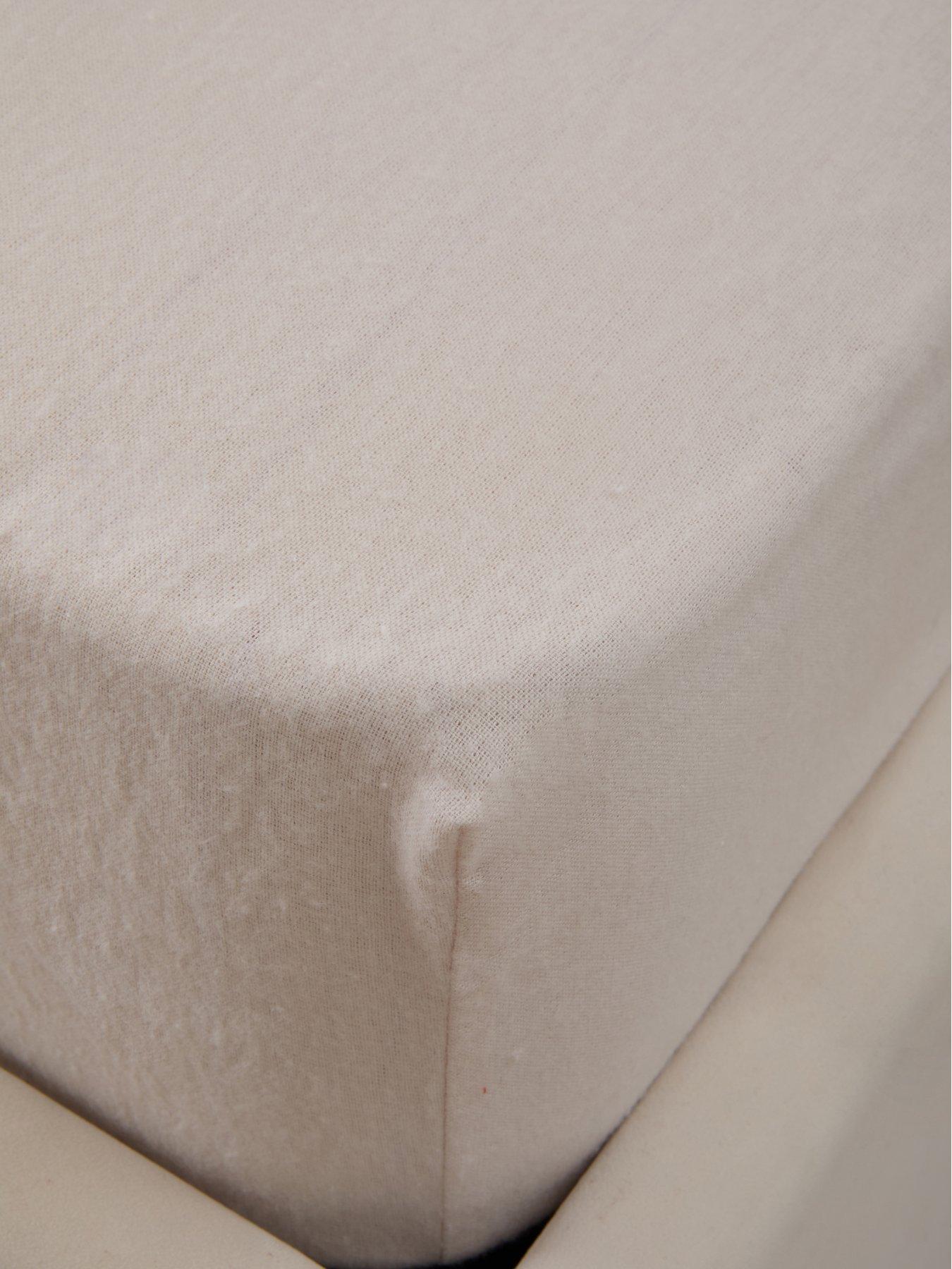 Image 3 of 5 of The Very Collection 100% Brushed Cotton 28 Cm Fitted Sheet