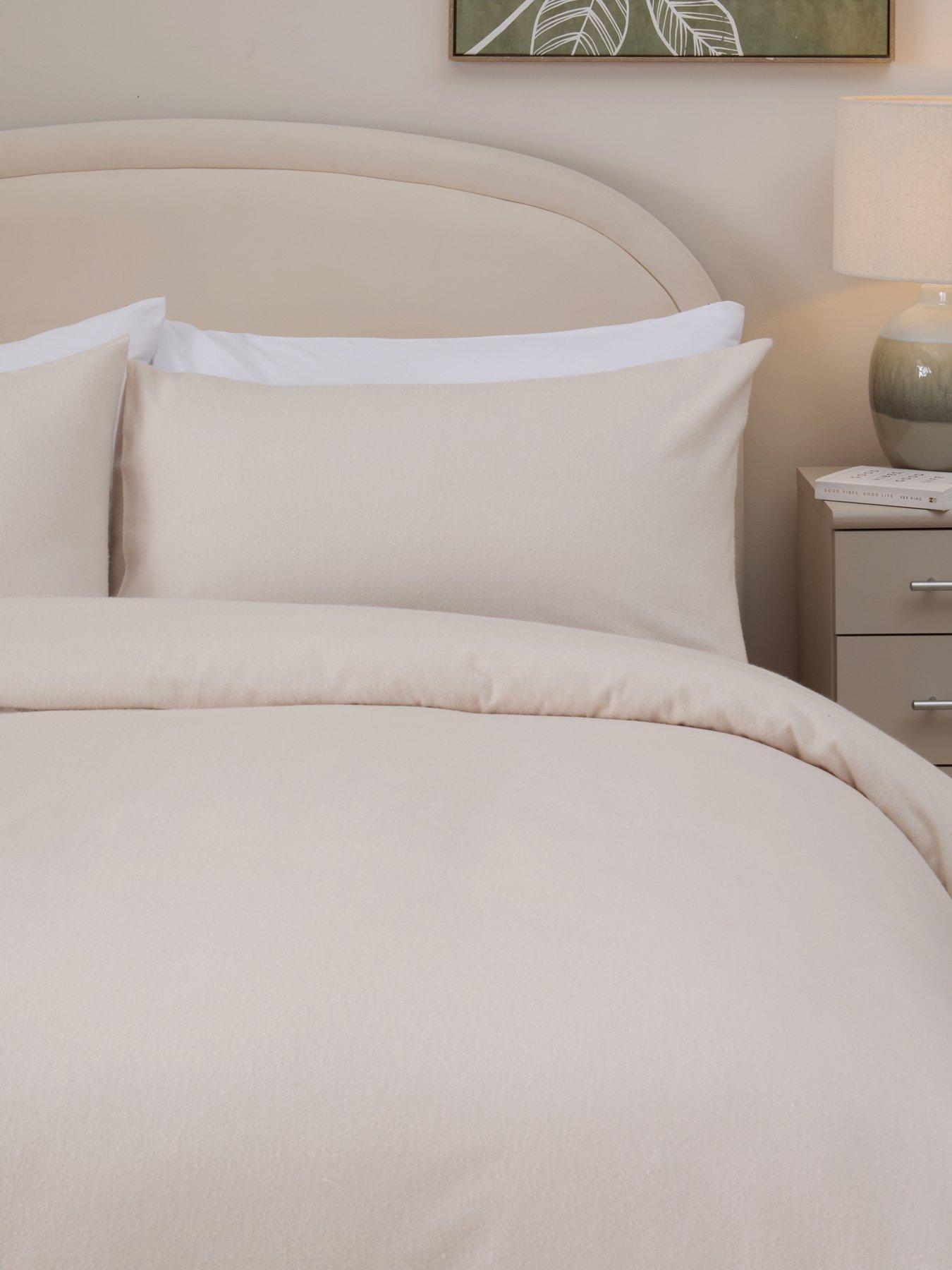 Image 3 of 5 of The Very Collection 100% Brushed Cotton Duvet Set