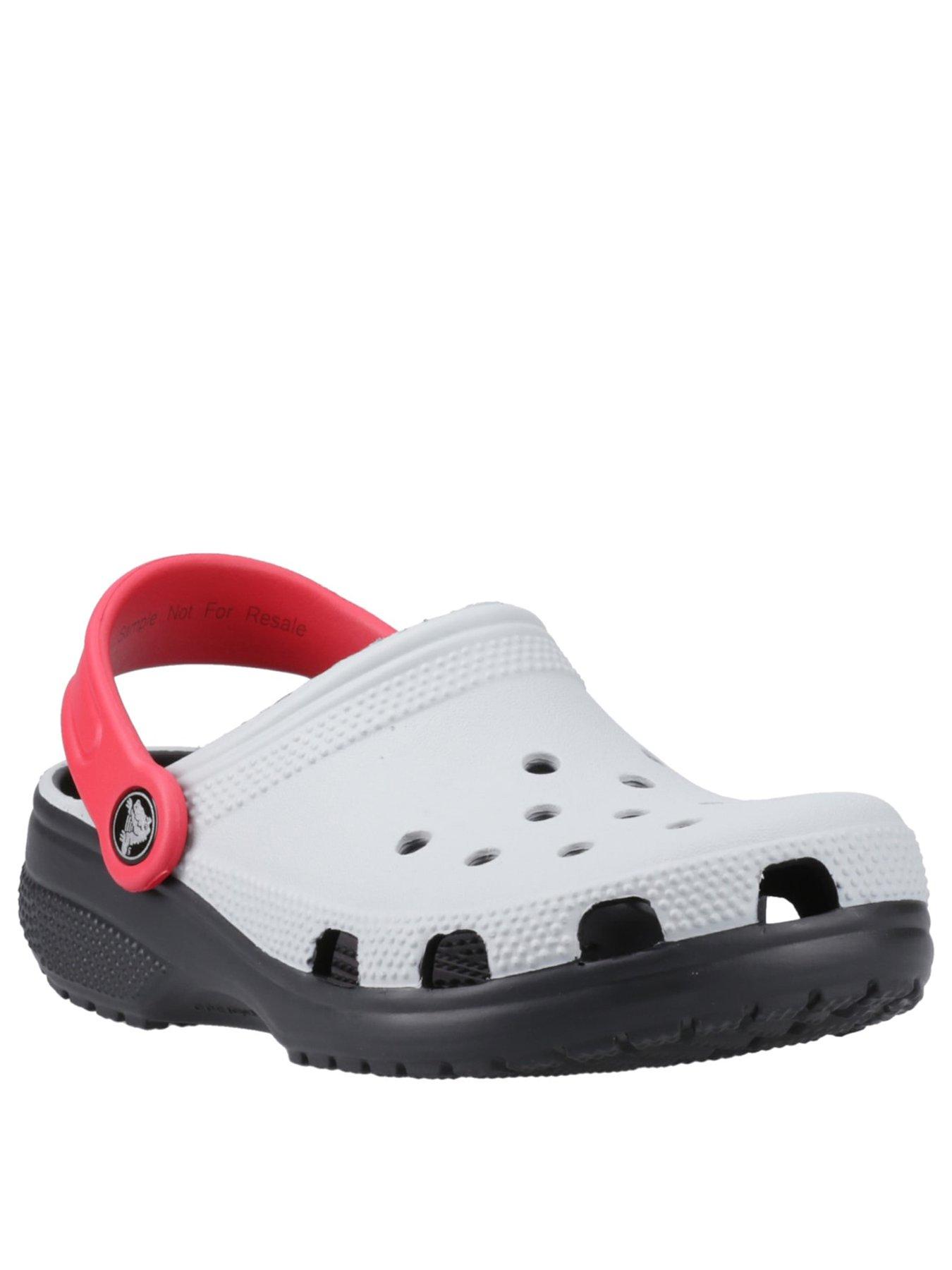 stillFront image of crocs-classic-retro-sport-clog-mariage