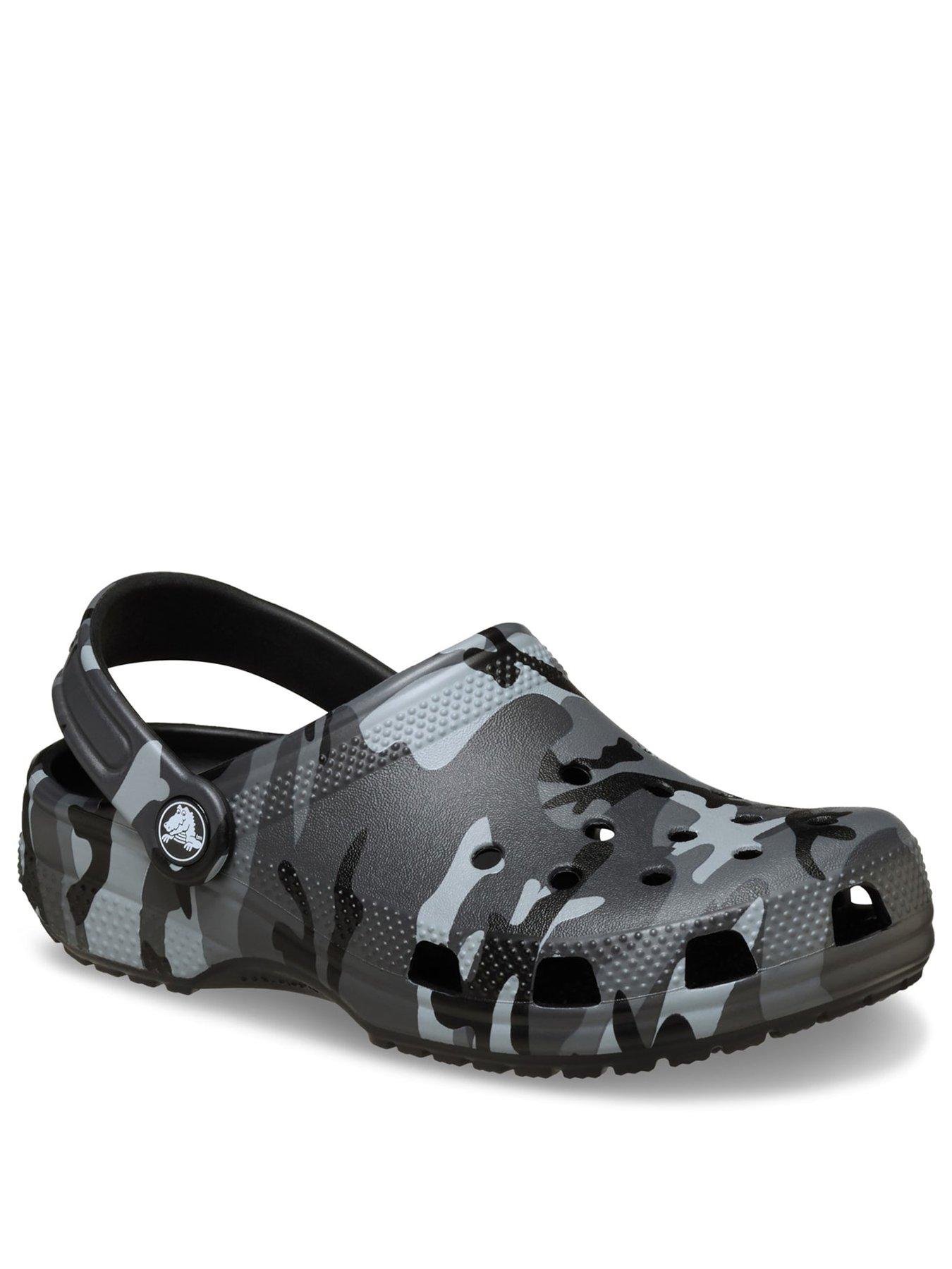 stillFront image of crocs-classic-graphic-camo