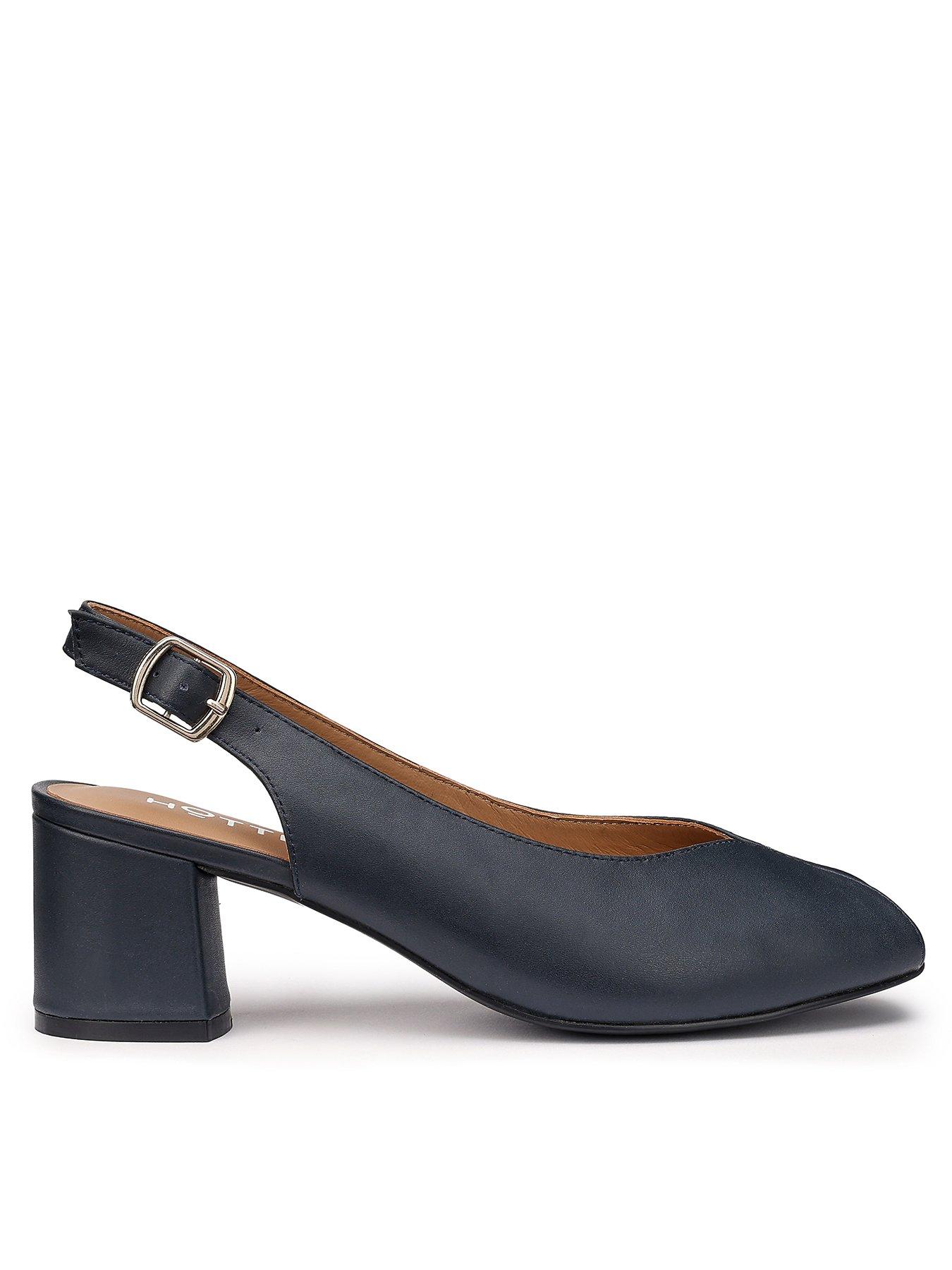 front image of hotter-studio-wide-navy