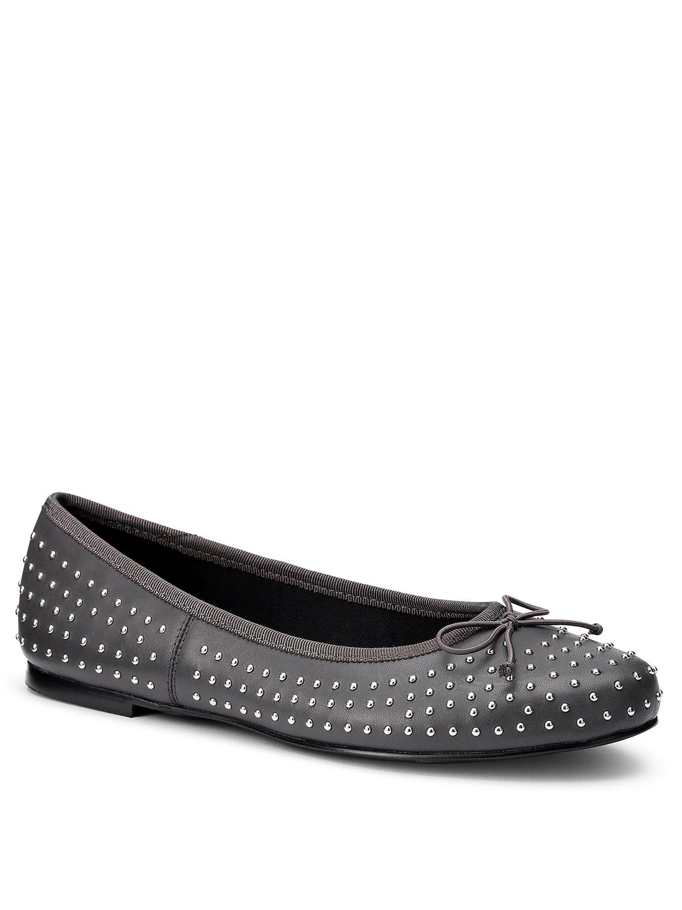 stillFront image of hotter-ebba-wide-dark-grey