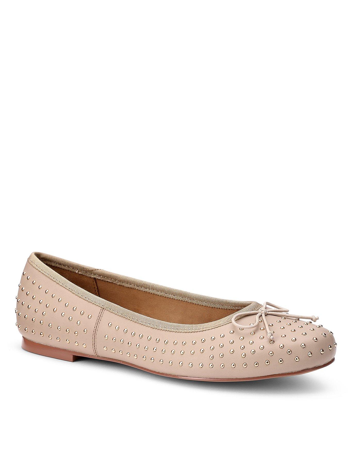 stillFront image of hotter-ebba-soft-beige