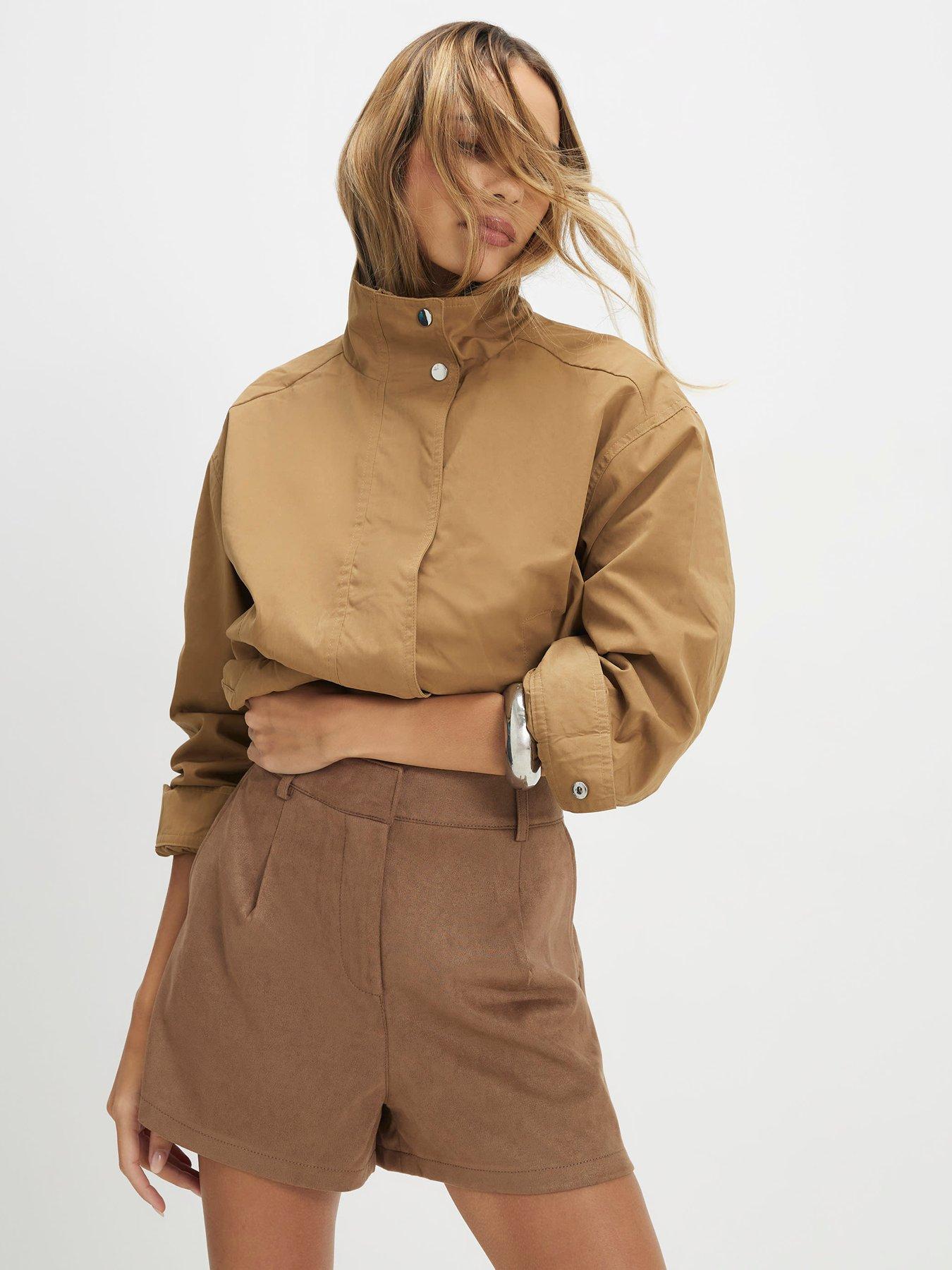 River Island Suedette Clean Short - Beige