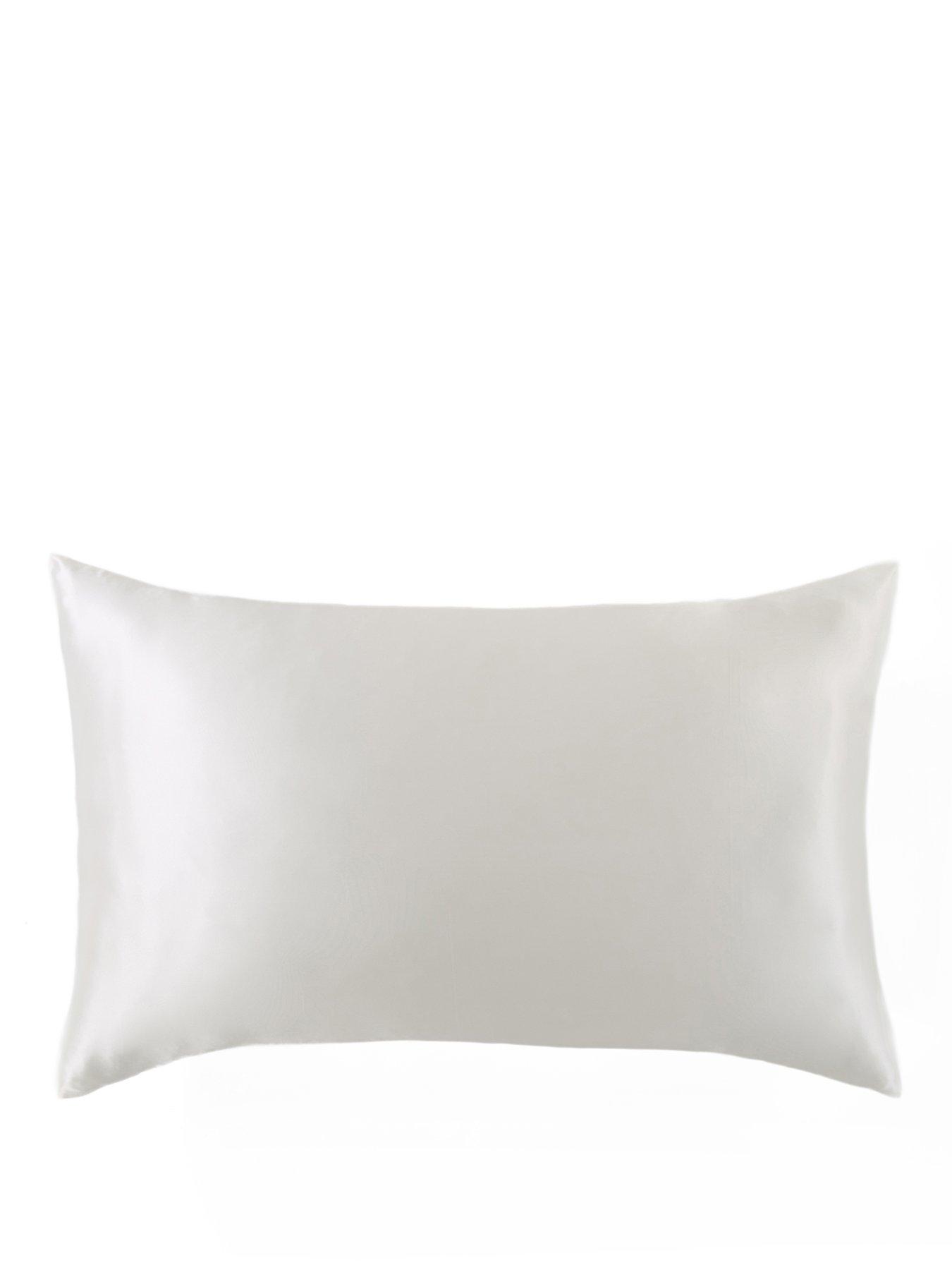 Image 2 of 3 of The Very Collection Mulberry Silk Pillowcase