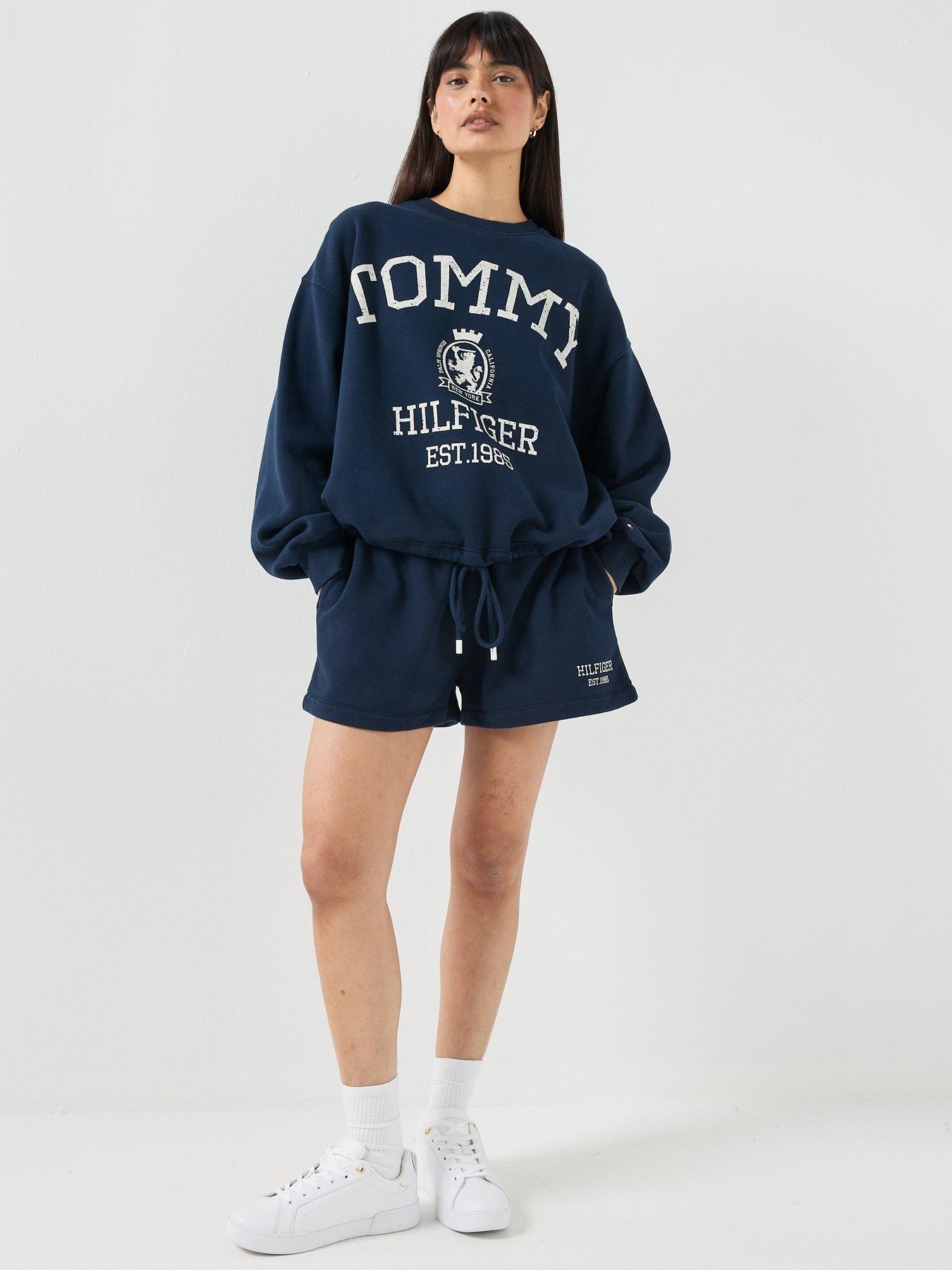Image 3 of 6 of Tommy Hilfiger Varsity Crest Sweatshort - Blue