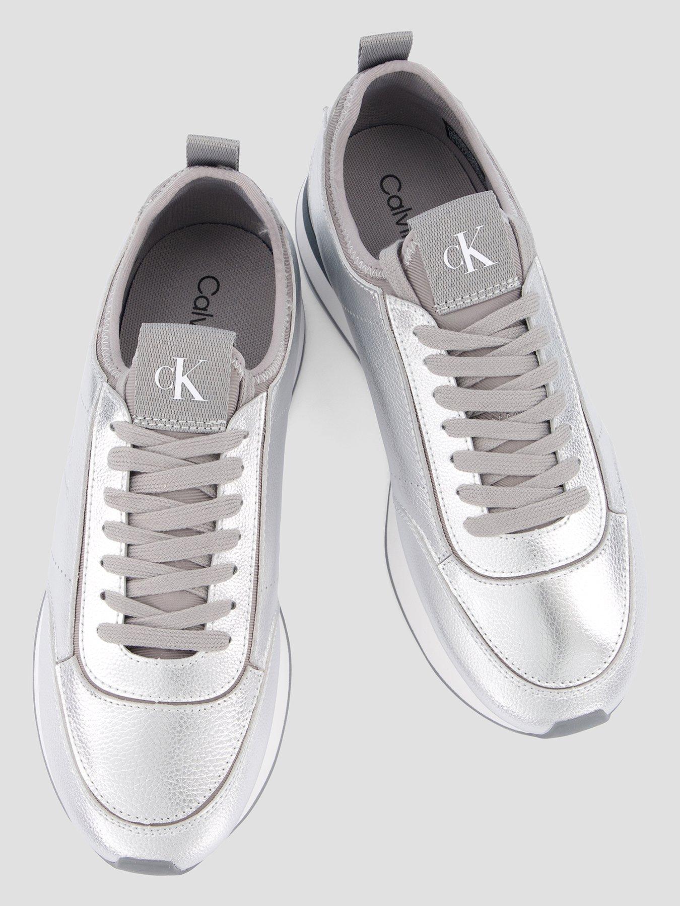 Image 3 of 7 of Calvin Klein Retro Runner Metallic Trainers - Silver