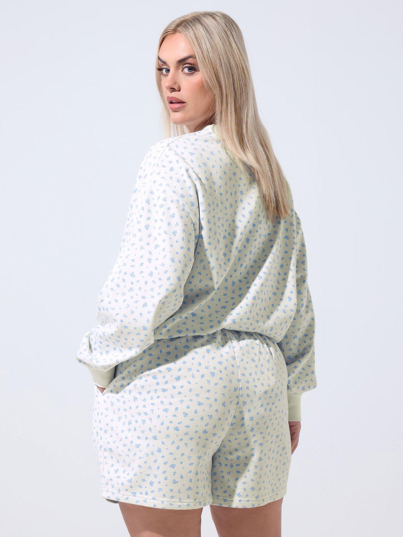  image of yours-curve-ditsy-printed-shorts-white