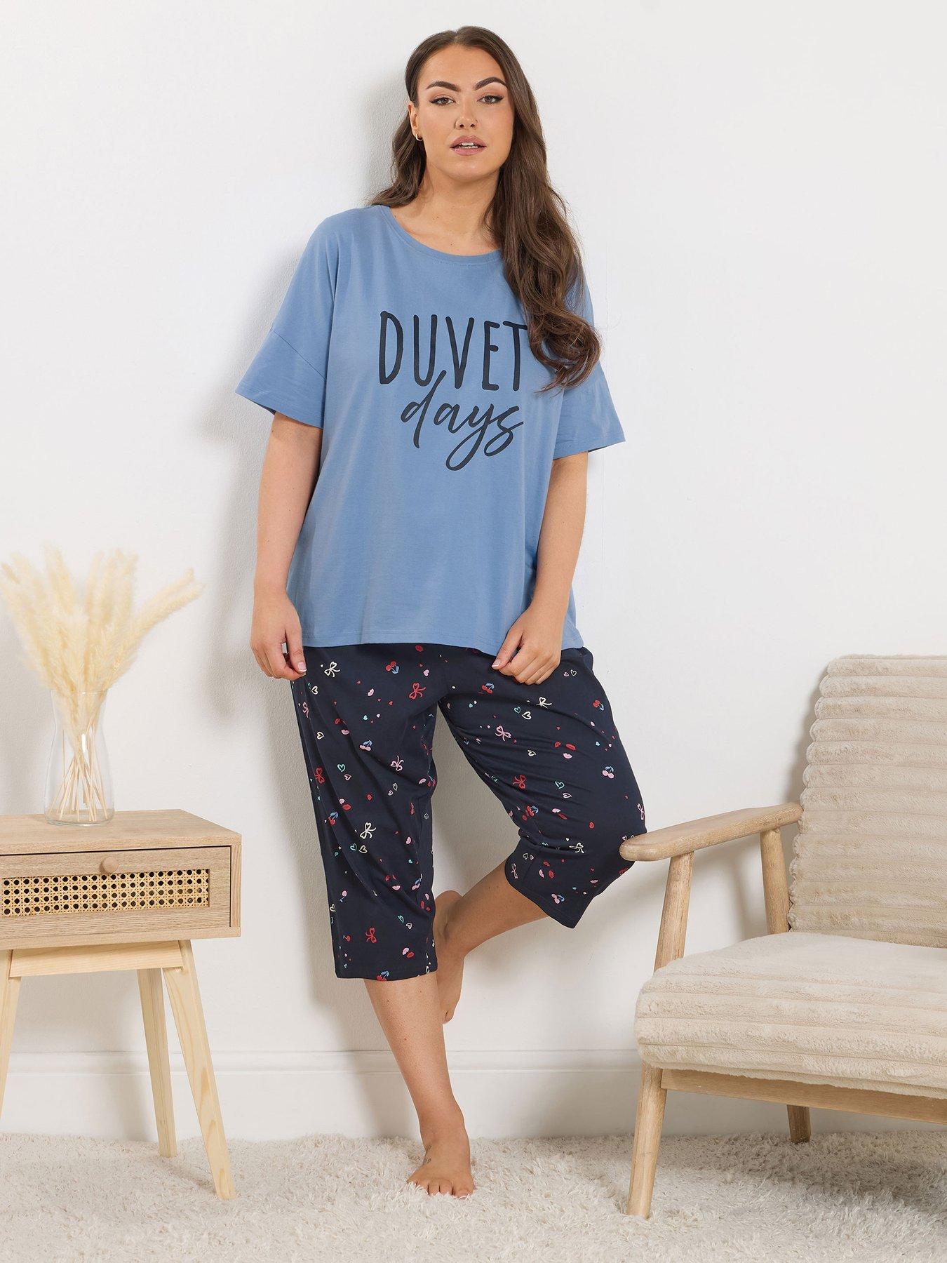 Image 3 of 5 of Yours Curve Duvet Days Crop Sleeptee Top - Blue