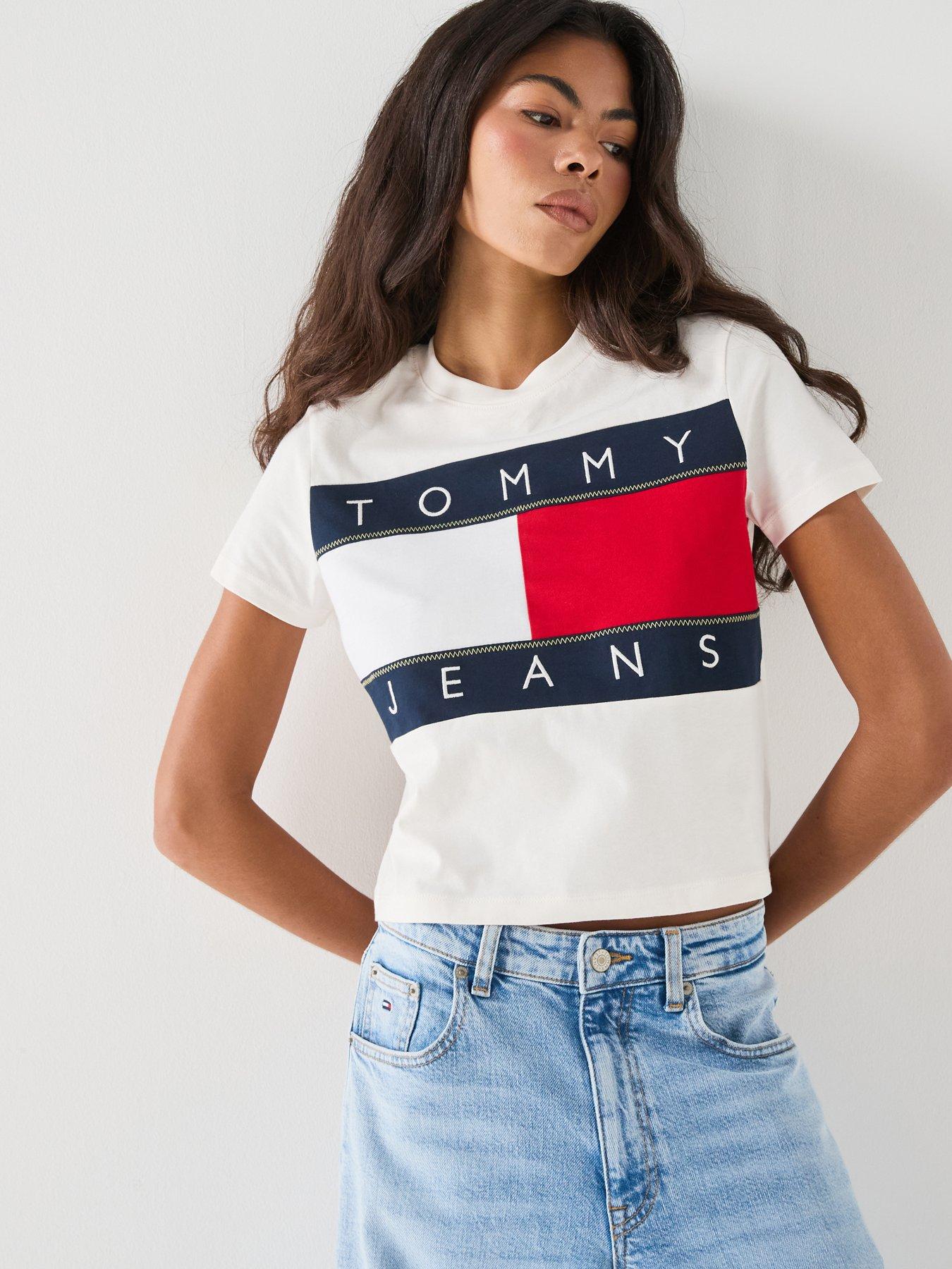 Image 6 of 6 of Tommy Jeans Flag Logo Boxy Fit Short Sleeve T-shirt - White