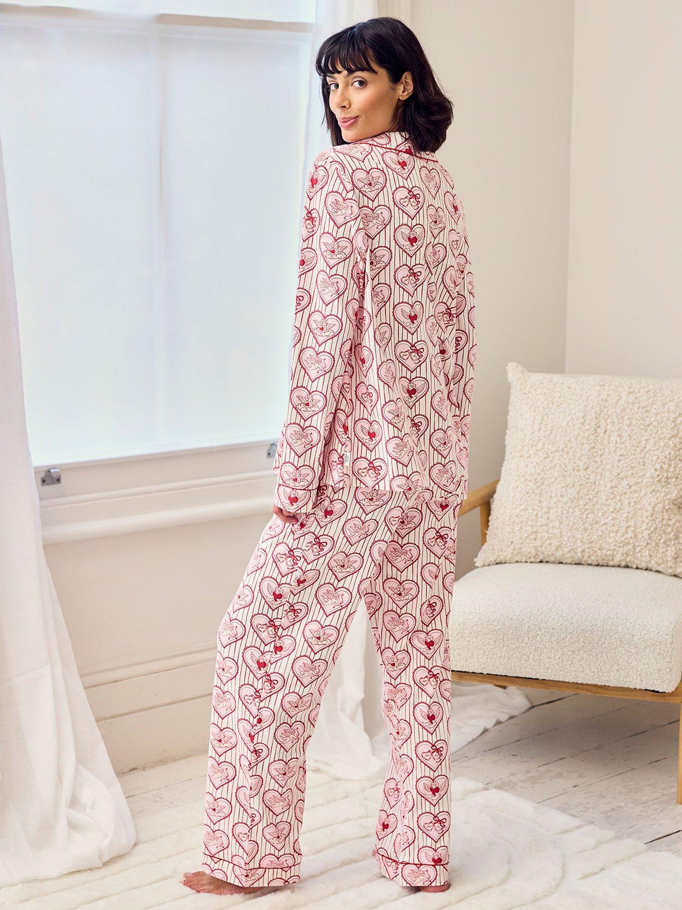 Image 2 of 5 of CHELSEA PEERS Cotton Cupid Heart Print Long Pyjama Set - Pink