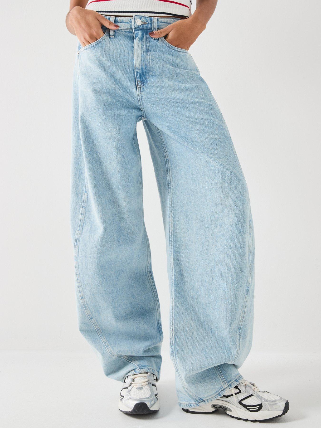 Image 5 of 6 of Tommy Jeans Twisted Seam Mid Rise Barrel Jeans - Denim Light