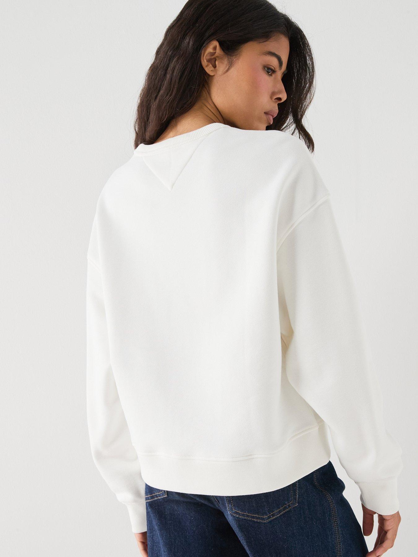 Image 2 of 6 of Tommy Jeans Tommy Badge Boxy Fleece Sweatshirt - Cream