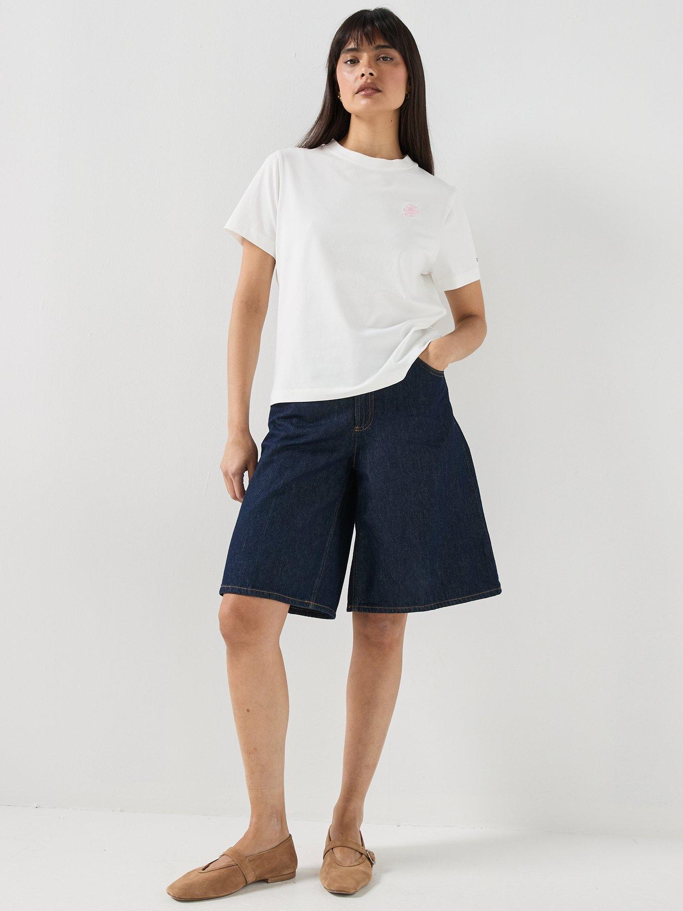 Image 5 of 5 of Tommy Hilfiger Logo Embroidery Crew Neck T-shirt - Cream
