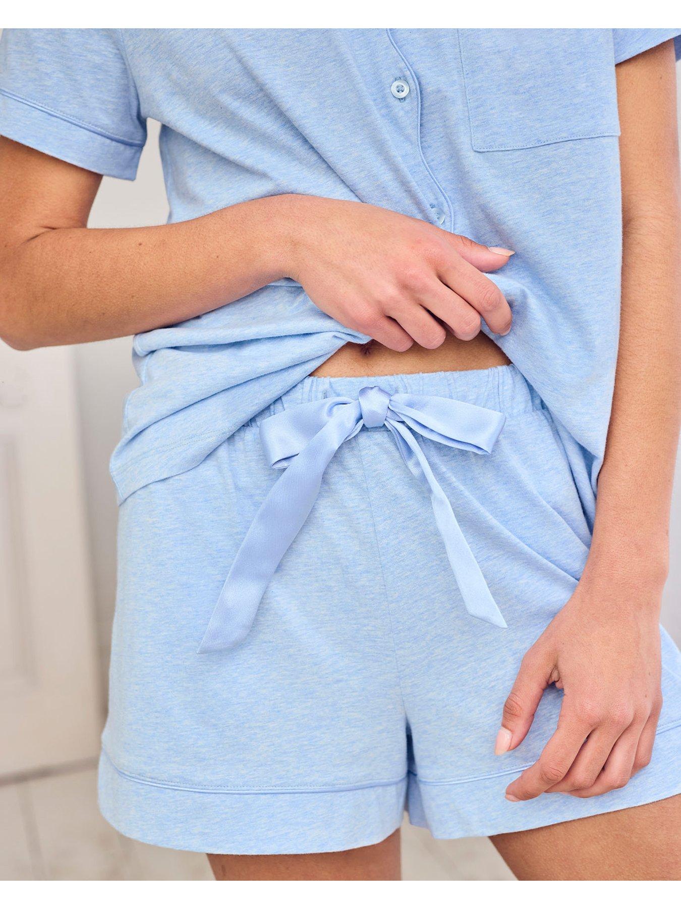 Image 4 of 6 of CHELSEA PEERS Cotton Scallop Edge Short Pyjama Set - Blue