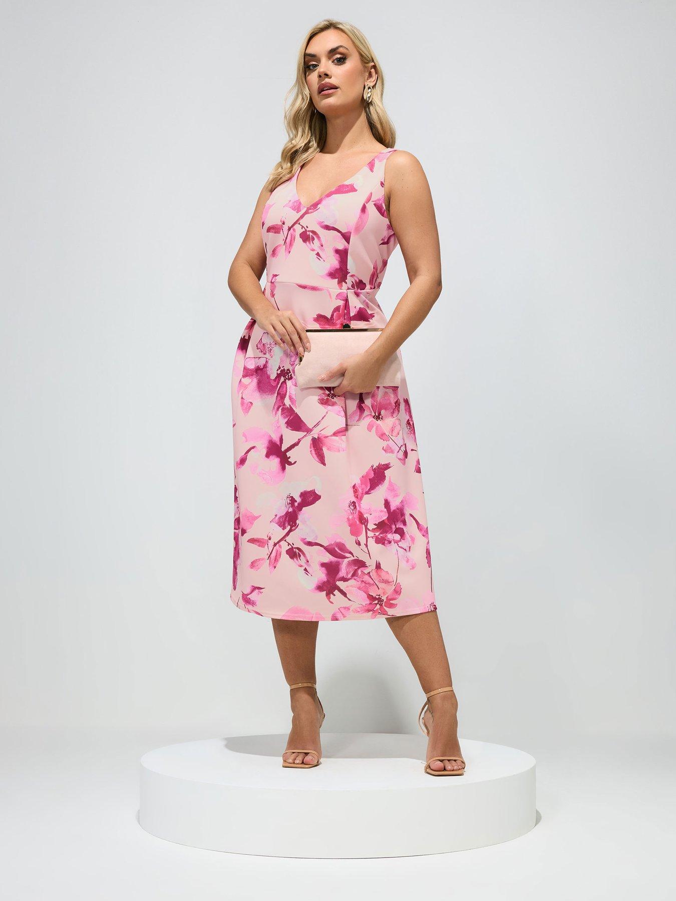 Image 3 of 5 of Yours Curve Floral V Neck Pleated Skater Dress - Pink