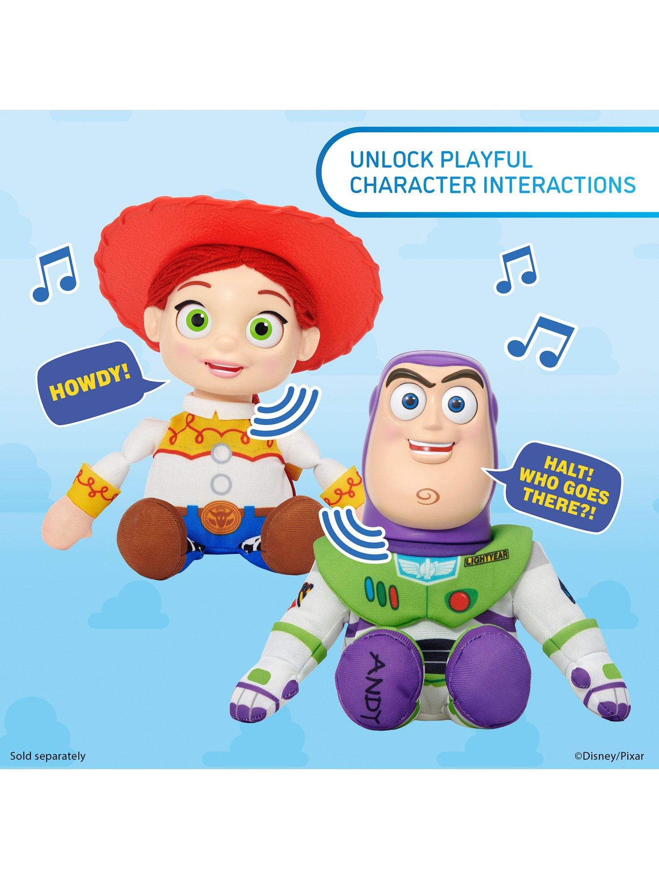 Image 6 of 7 of Toy Story Disney Toy Story 5 Buzz Lightyear Palm Puppetronic