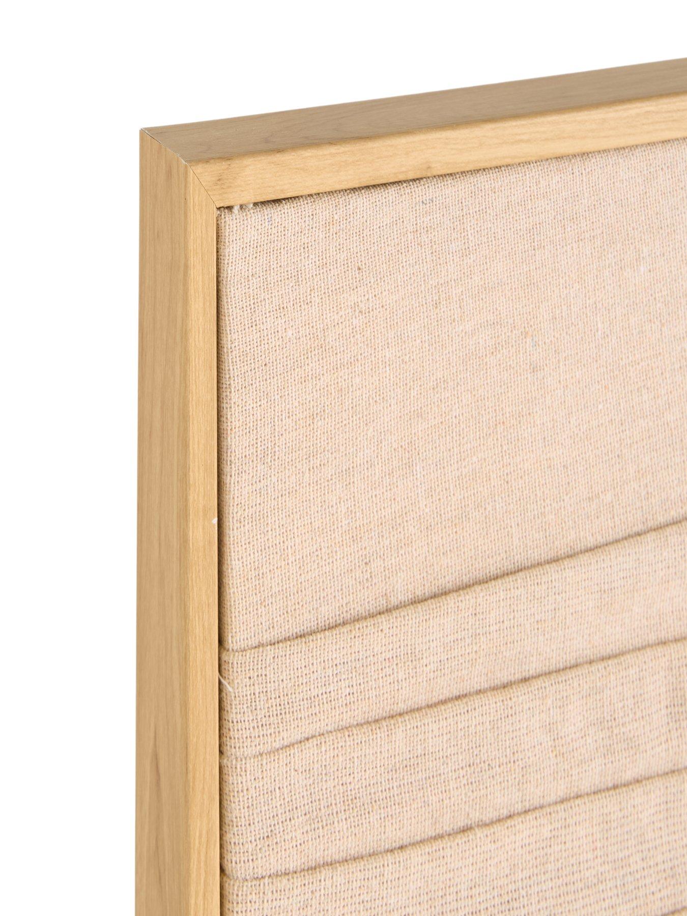 Image 4 of 7 of The Very Collection Green/White Blocked Capped Canvas 60x80cm - FSC&reg; Certified