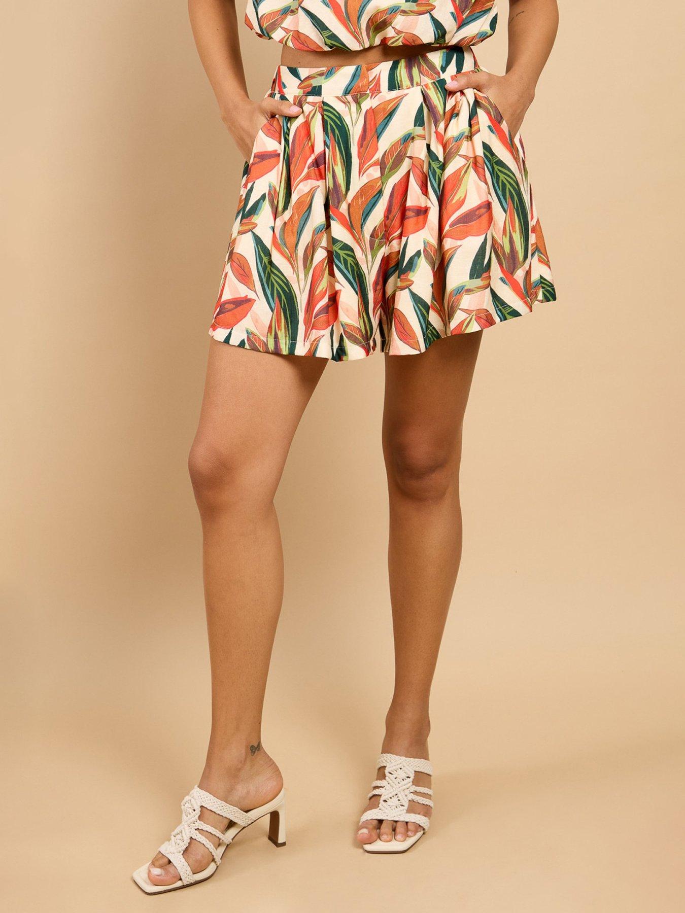 Image 3 of 4 of Little Mistress Eirene Leaf Print Shorts&nbsp;Vicky Pattison Edit