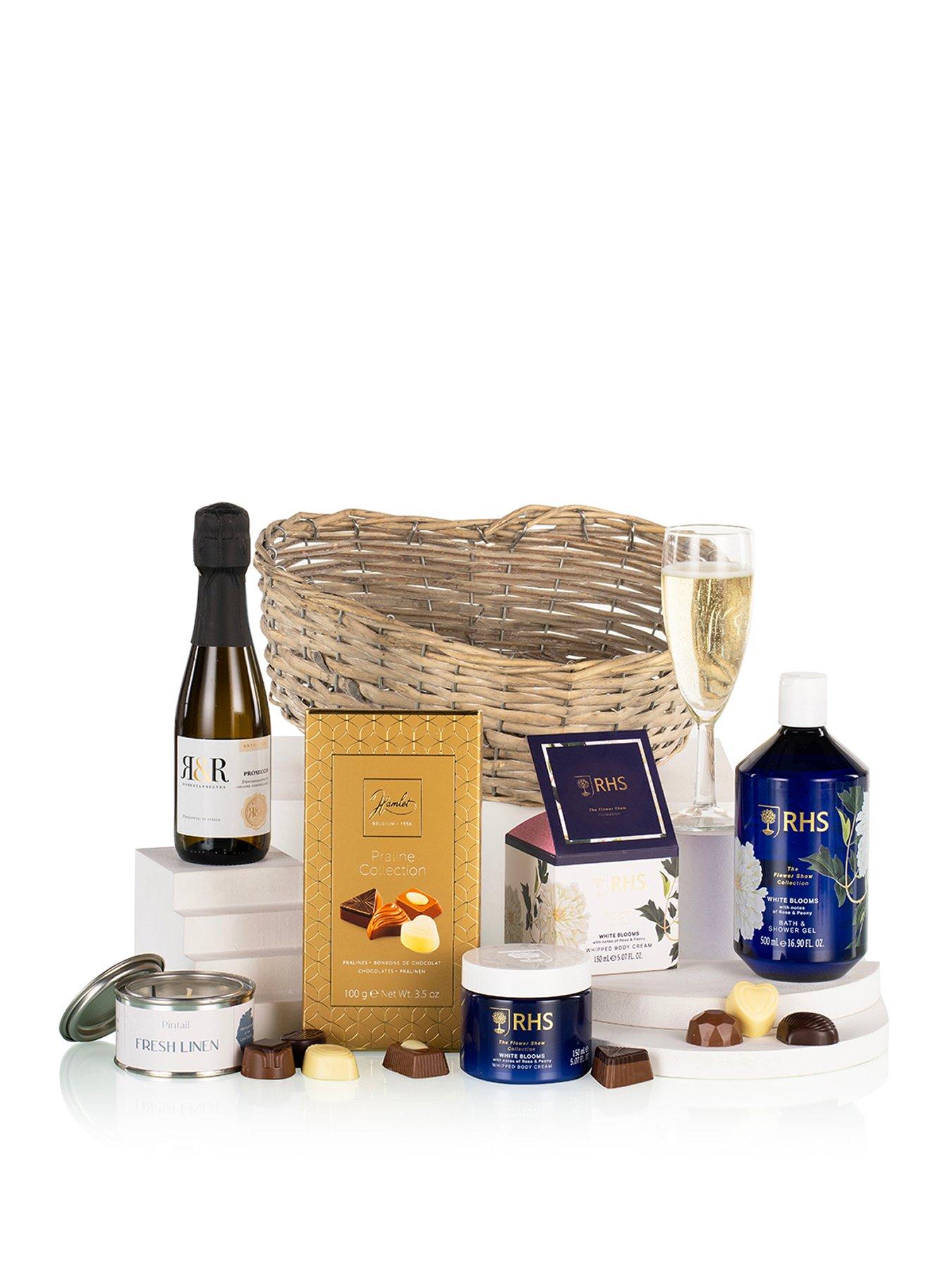 Virginia Hayward Pamper Your Valentine Gift Hamper