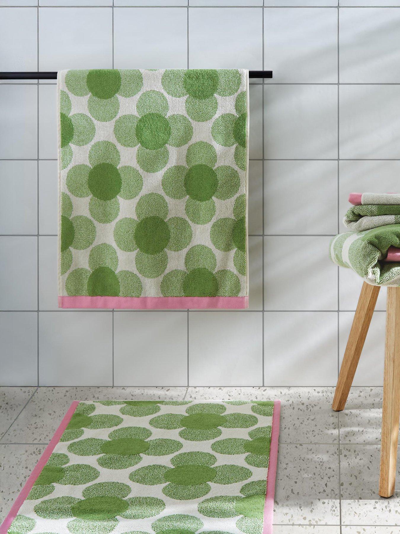 Orla Kiely Retro Flower 100% Cotton Clover Towel Collection