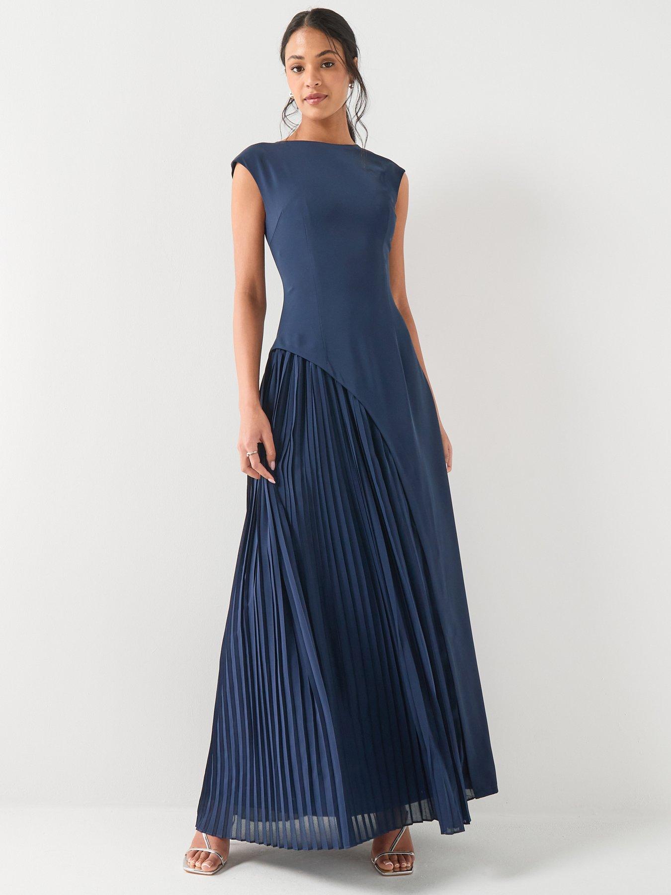 Six Stories Cap Sleeve Pleated Maxi Dress - Navy