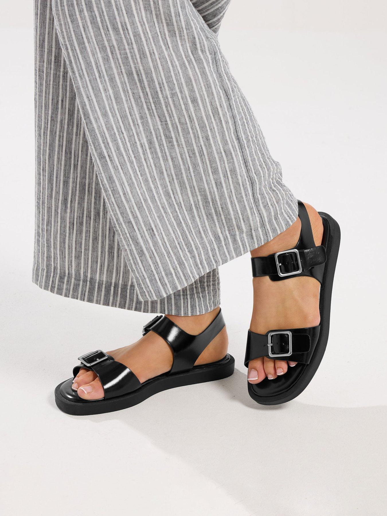 Yours Curve Extra Wide Fit Buckle Sandal - Black