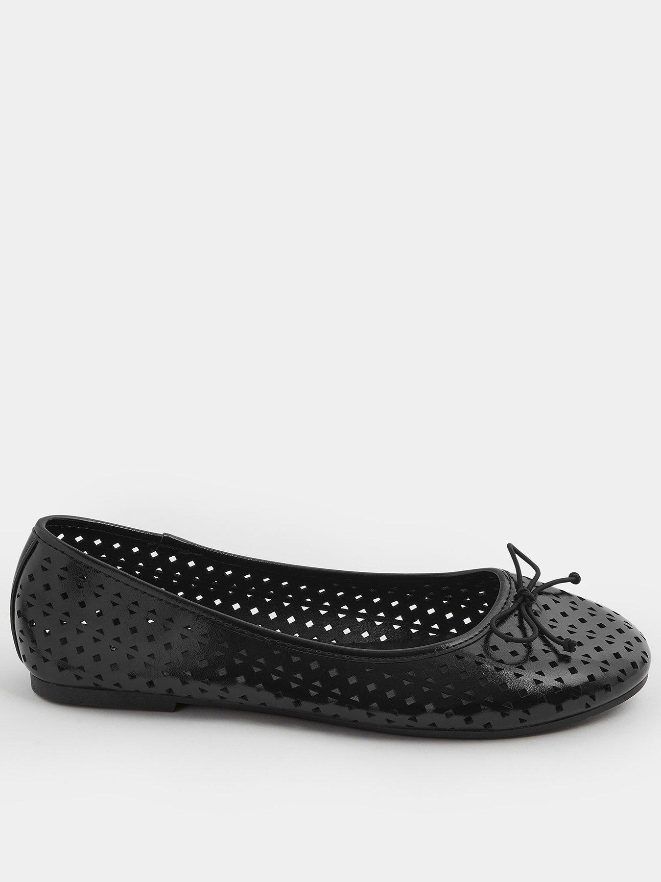 Image 1 of 4 of Yours Curve Extra Wide Fit Laser Cut Ballerina Shoe - Black