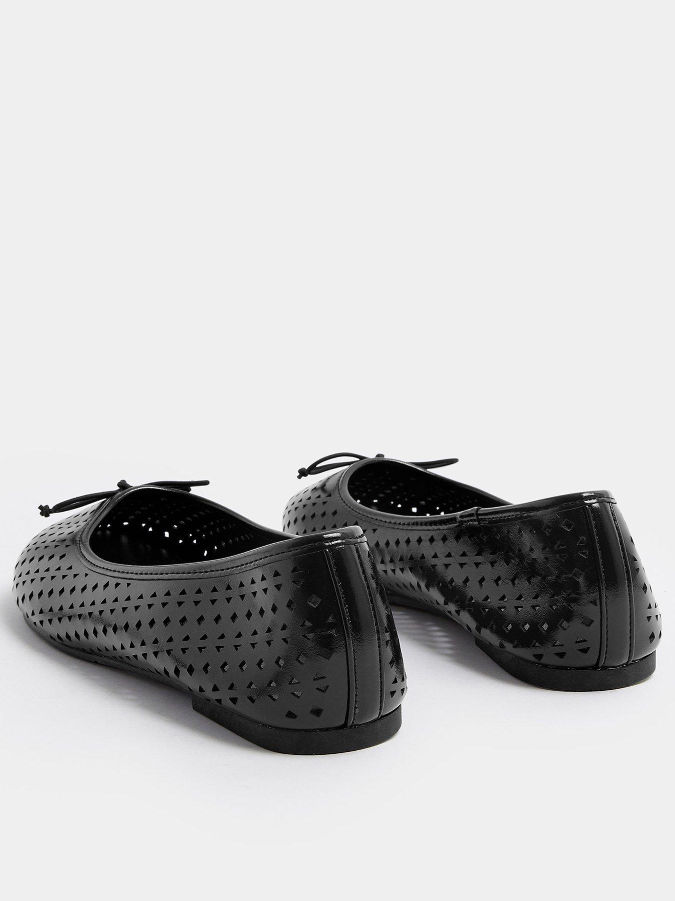Image 3 of 4 of Yours Curve Extra Wide Fit Laser Cut Ballerina Shoe - Black