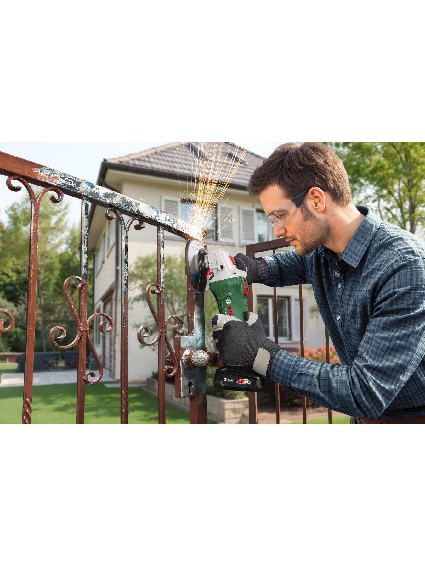  image of bosch-angle-grinder-pws-18v-70-bare-tool-115mm-carton