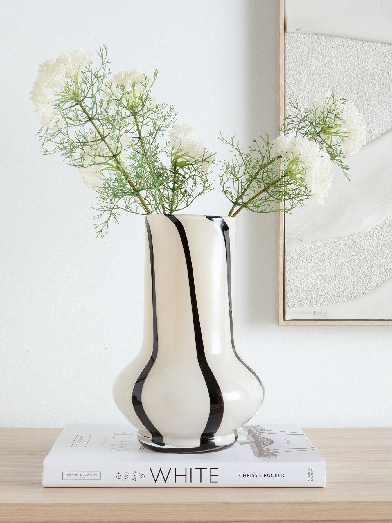 The Very Collection Striped Glass Vase - Cream/Black