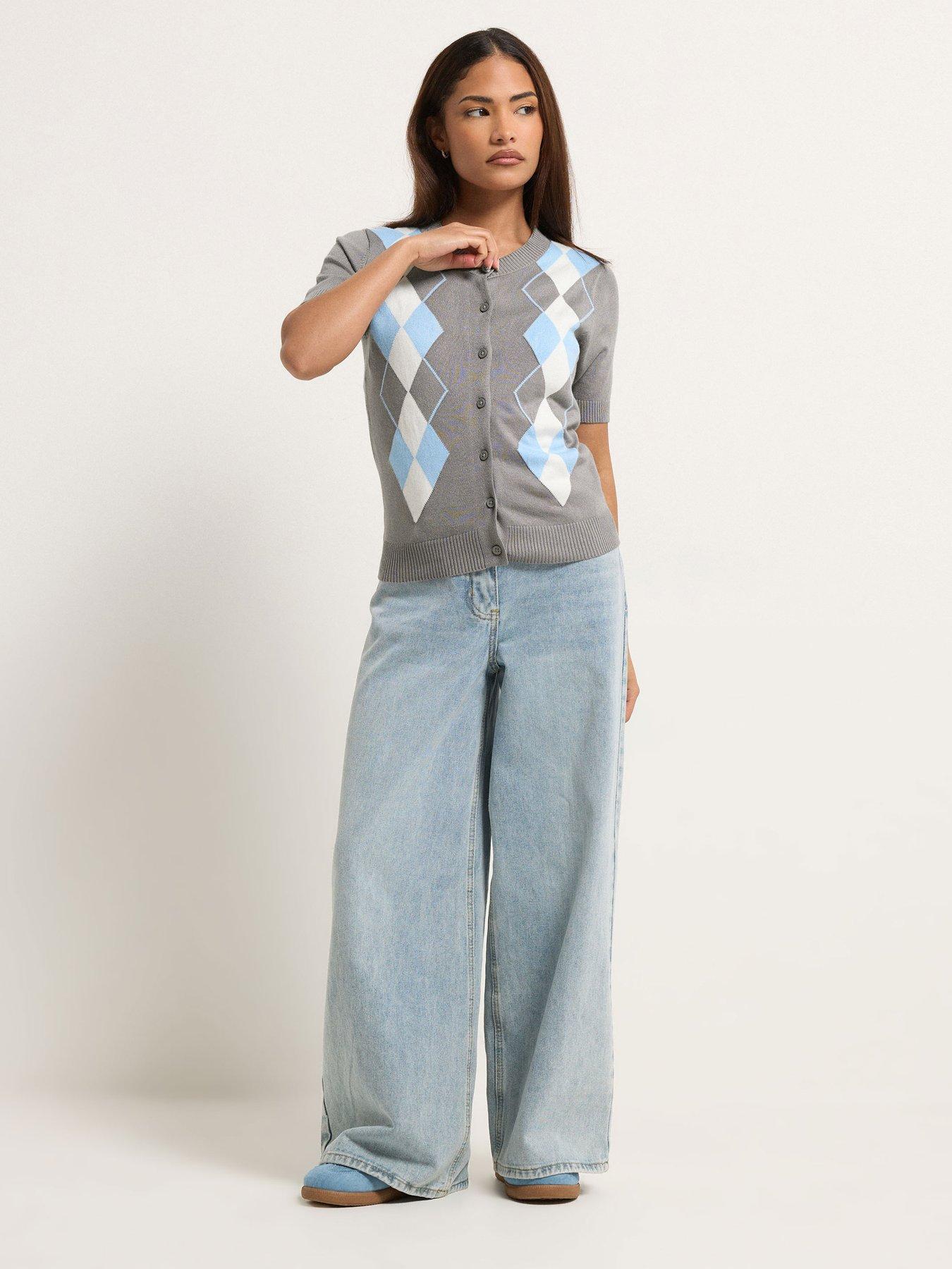 Image 3 of 5 of PixieGirl Petite Argyle Short Sleeve Cardigan - Grey