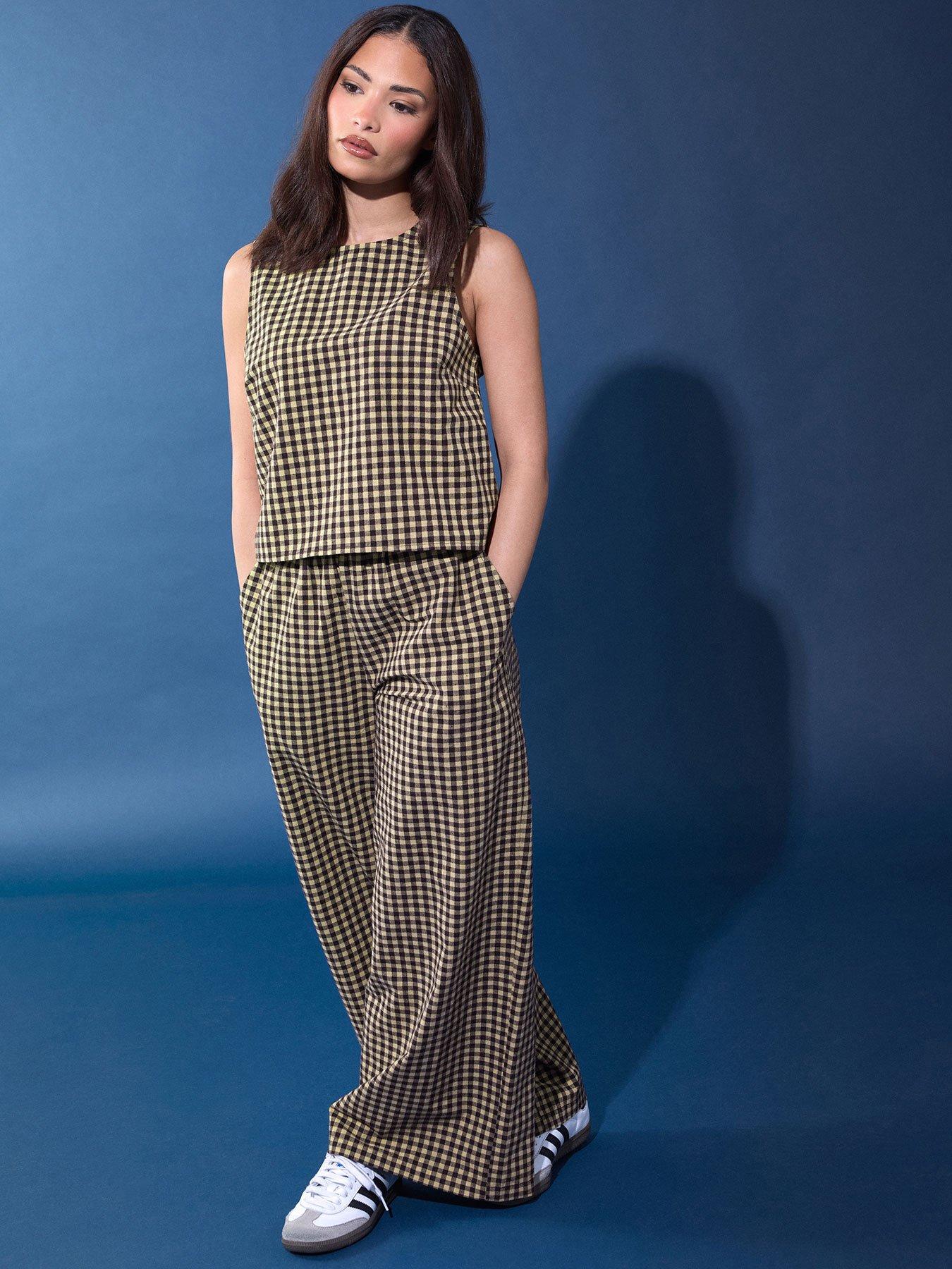 pixiegirl-petite-gingham-sleeveless-shell-top-brown