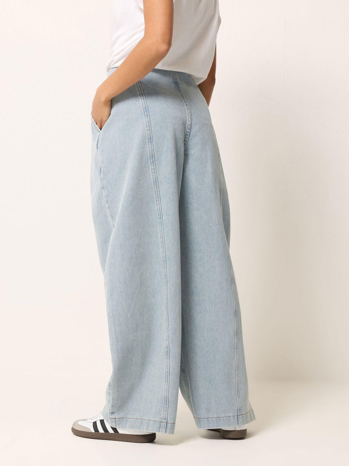 Image 2 of 5 of PixieGirl Petite Seam Front Balloon Jeans - Blue