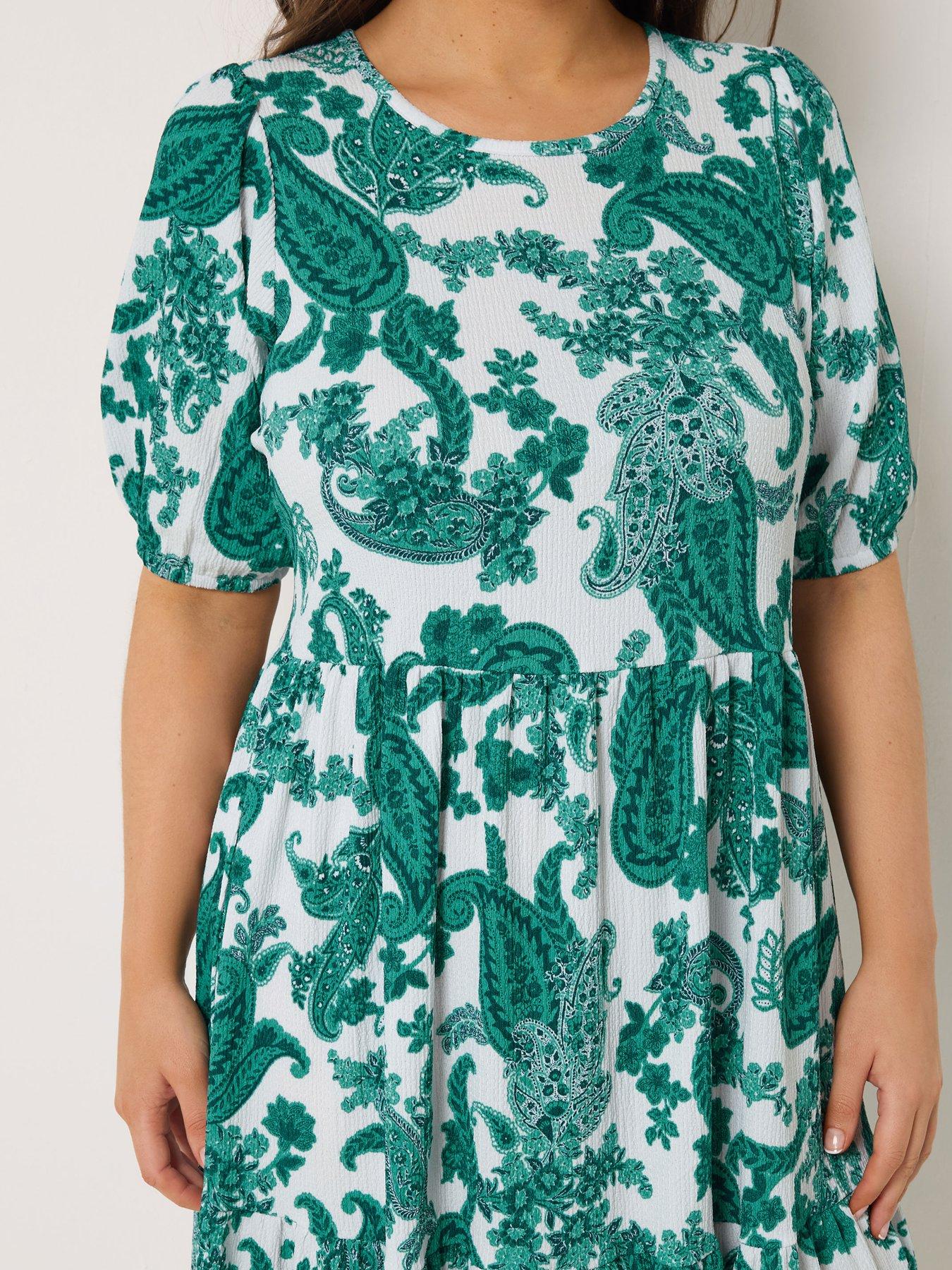 Image 4 of 5 of Yours Curve Puff Sleeve Tiered Midaxi Dress - White