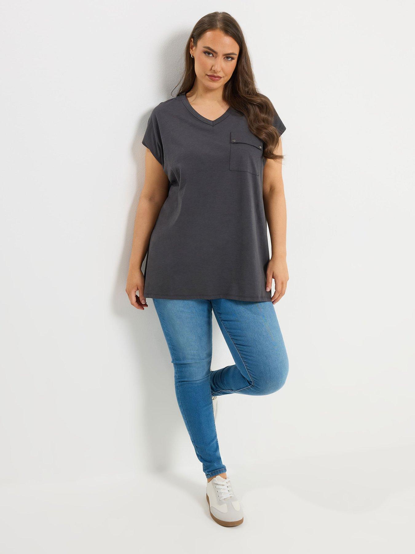  image of yours-curve-stud-pocket-t-shirt-grey