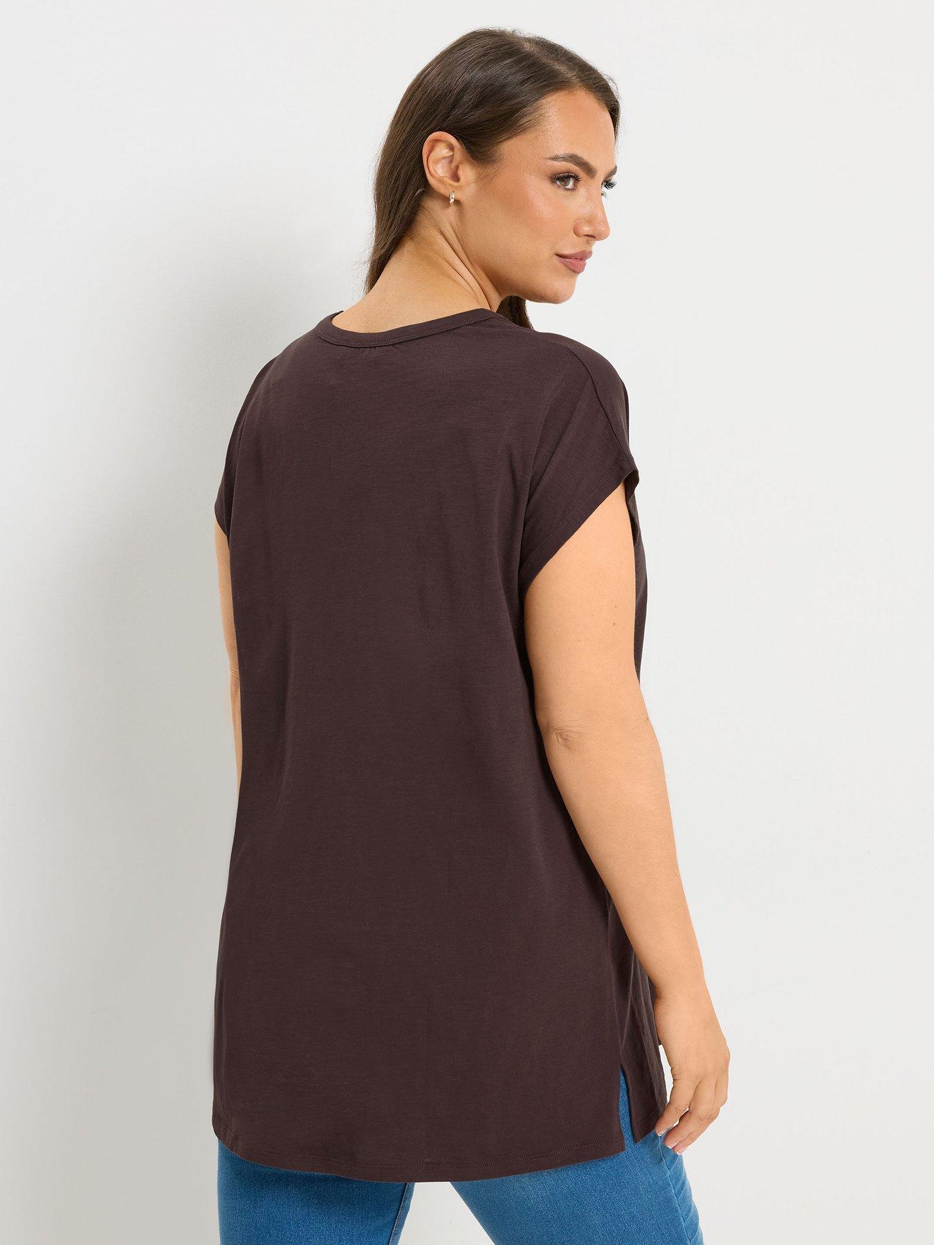 Image 2 of 5 of Yours Curve Stud Pocket T-shirt