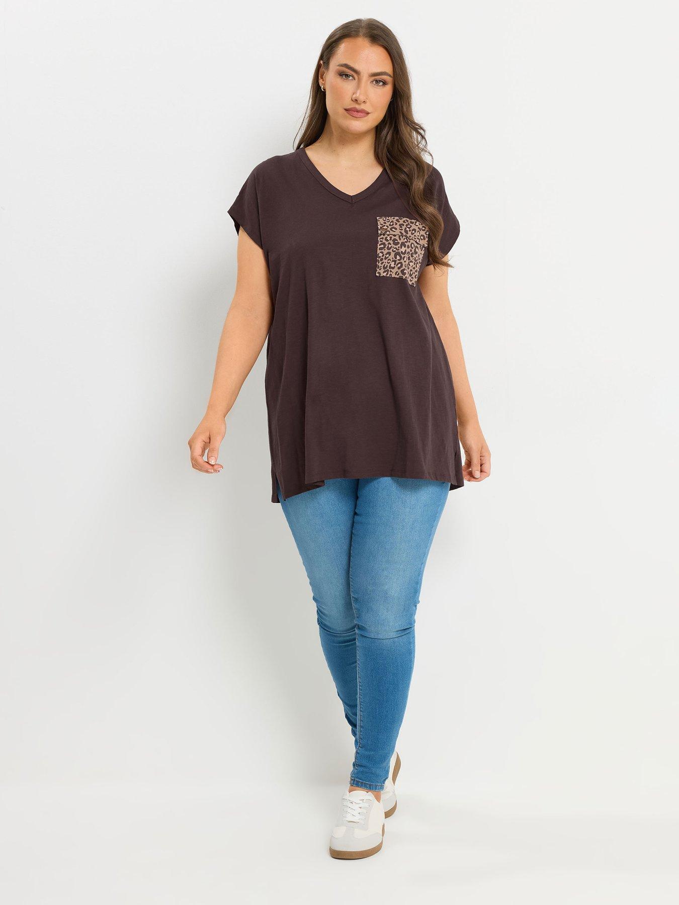 Image 3 of 5 of Yours Curve Stud Pocket T-shirt