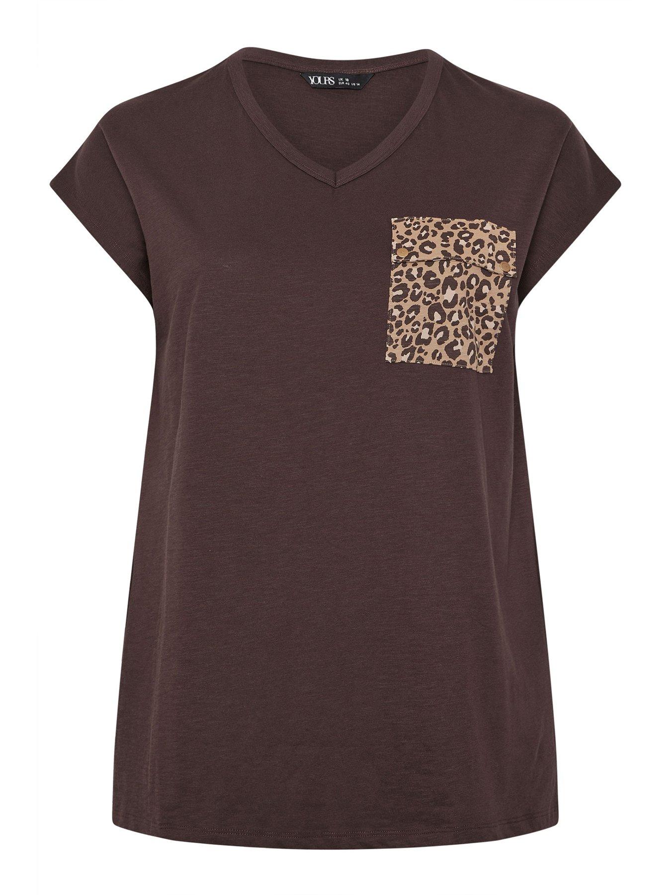 Image 5 of 5 of Yours Curve Stud Pocket T-shirt