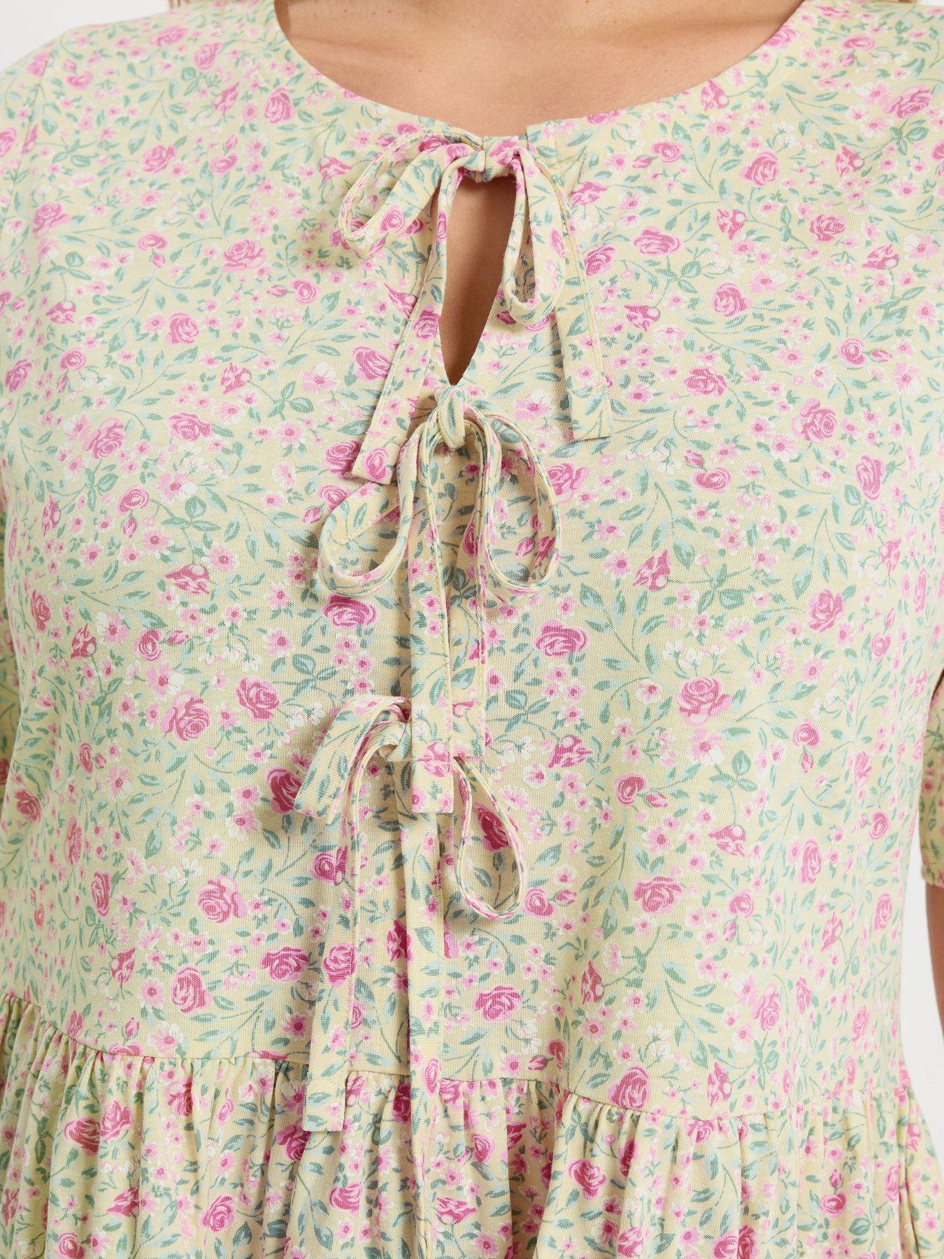 Image 4 of 5 of Yours Curve Bow Front Peplum Top