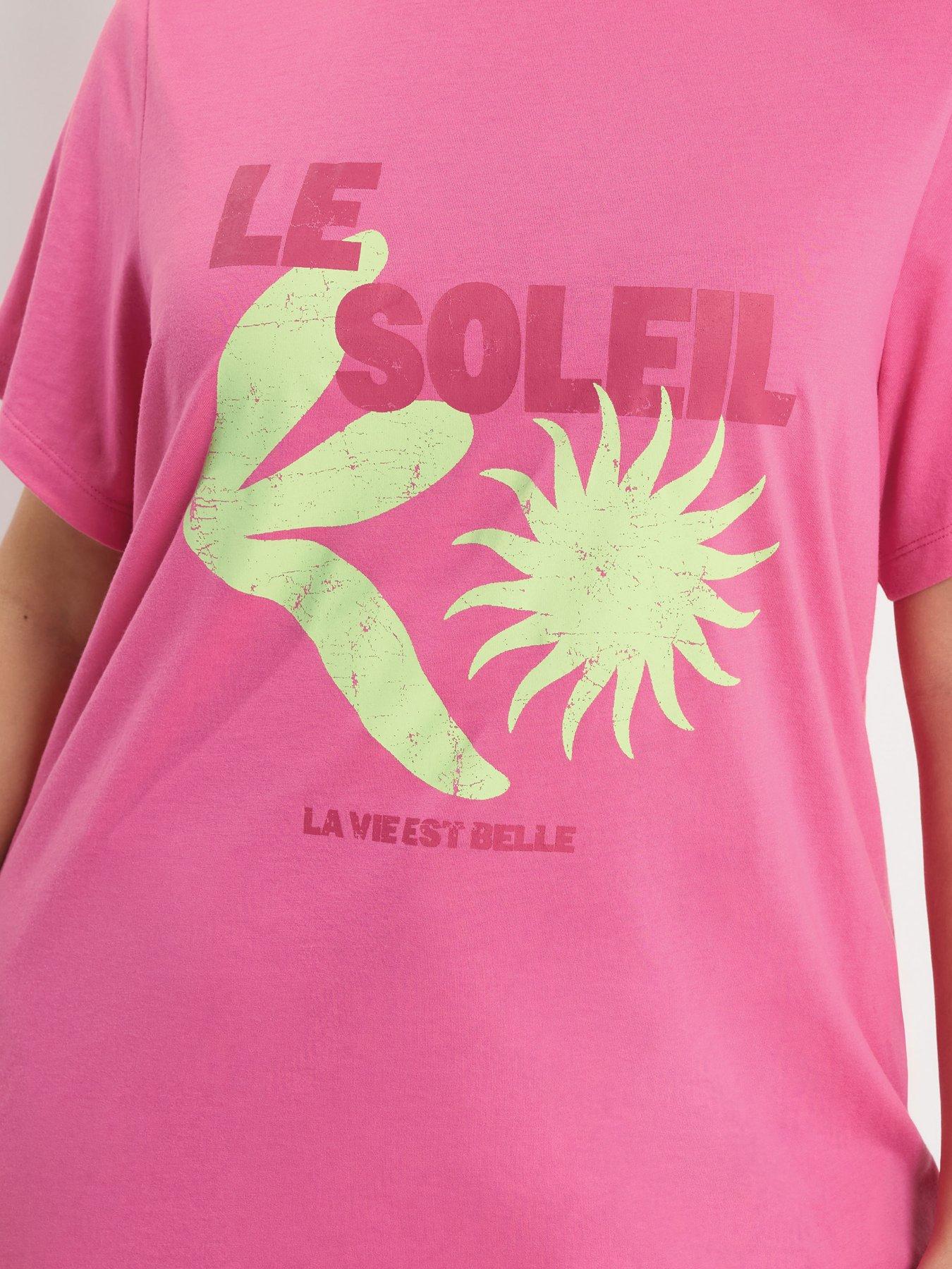 Image 4 of 5 of Yours Curve Placement T-Shirt - Pink