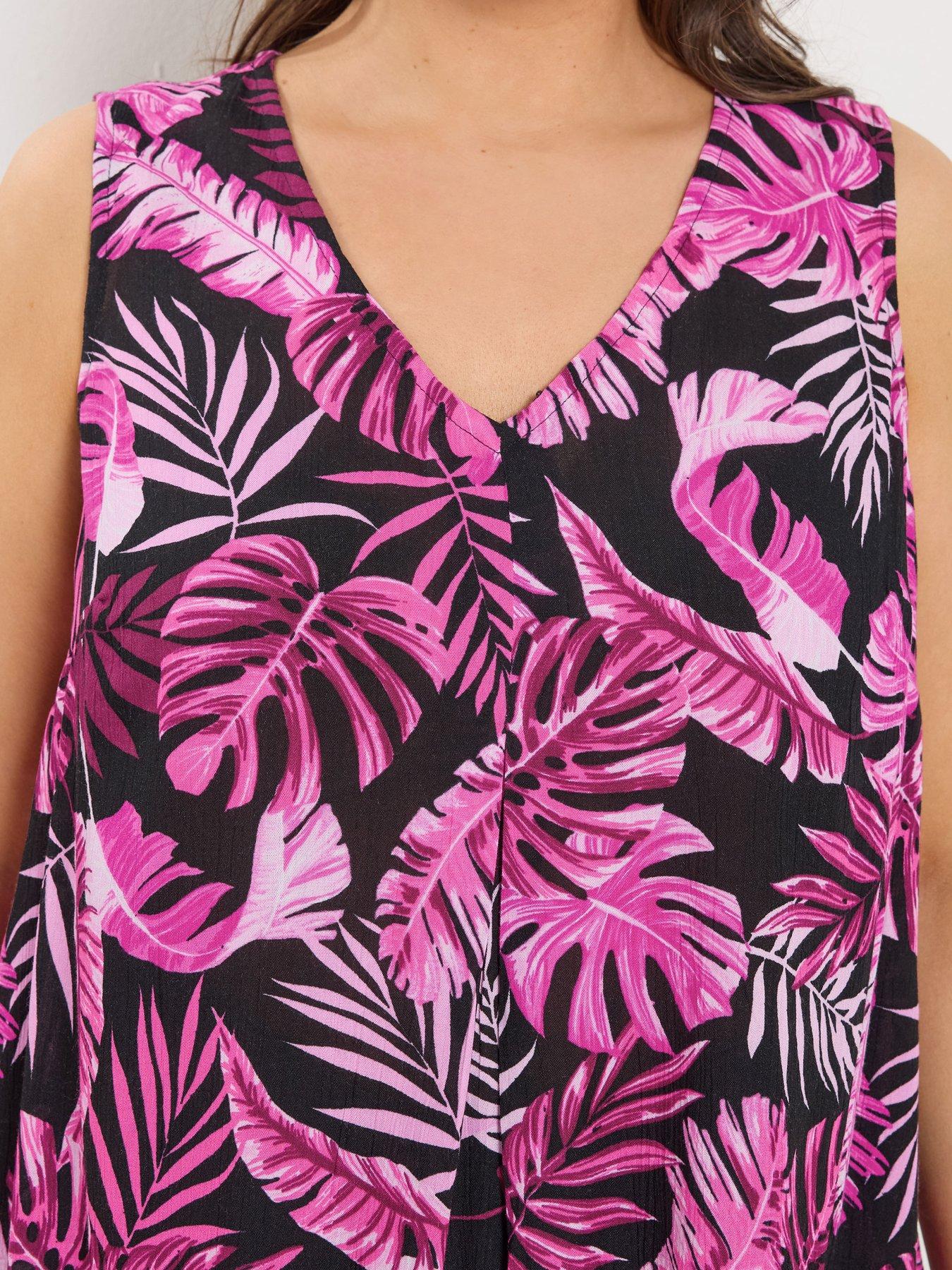 Image 4 of 5 of Yours Curve Pleat Front Vest - Pink