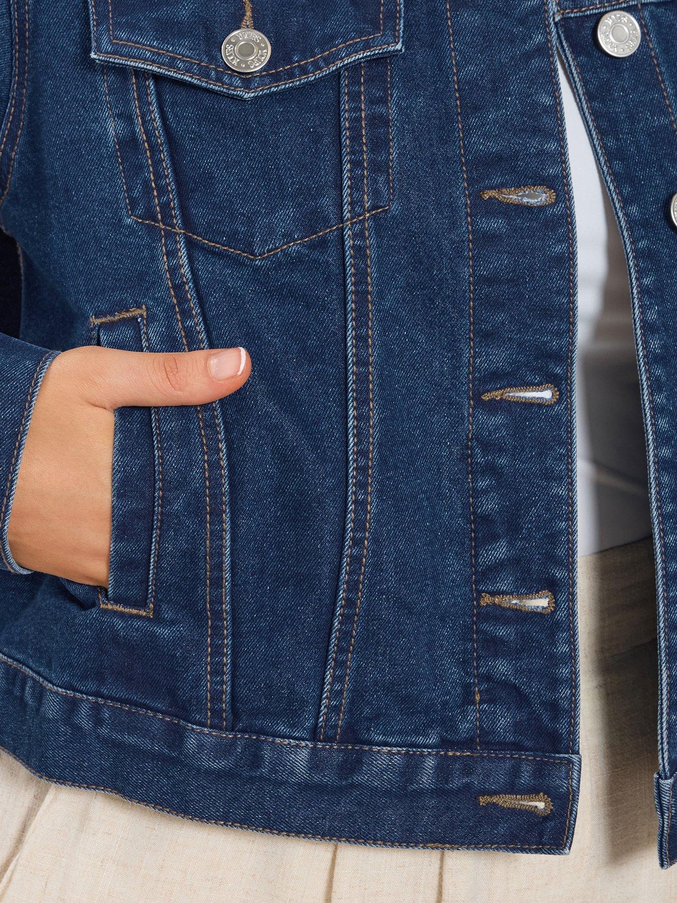 Image 4 of 5 of Yours Curve Denim Jacket - Blue